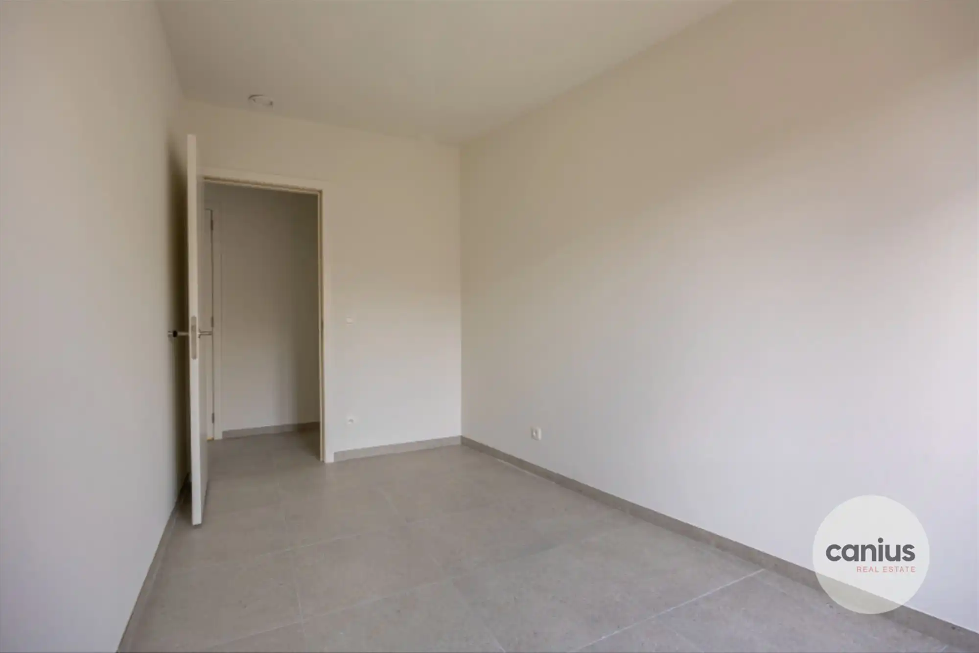 RUIM APP. MET 3 SLPKS EN TERRAS foto 15