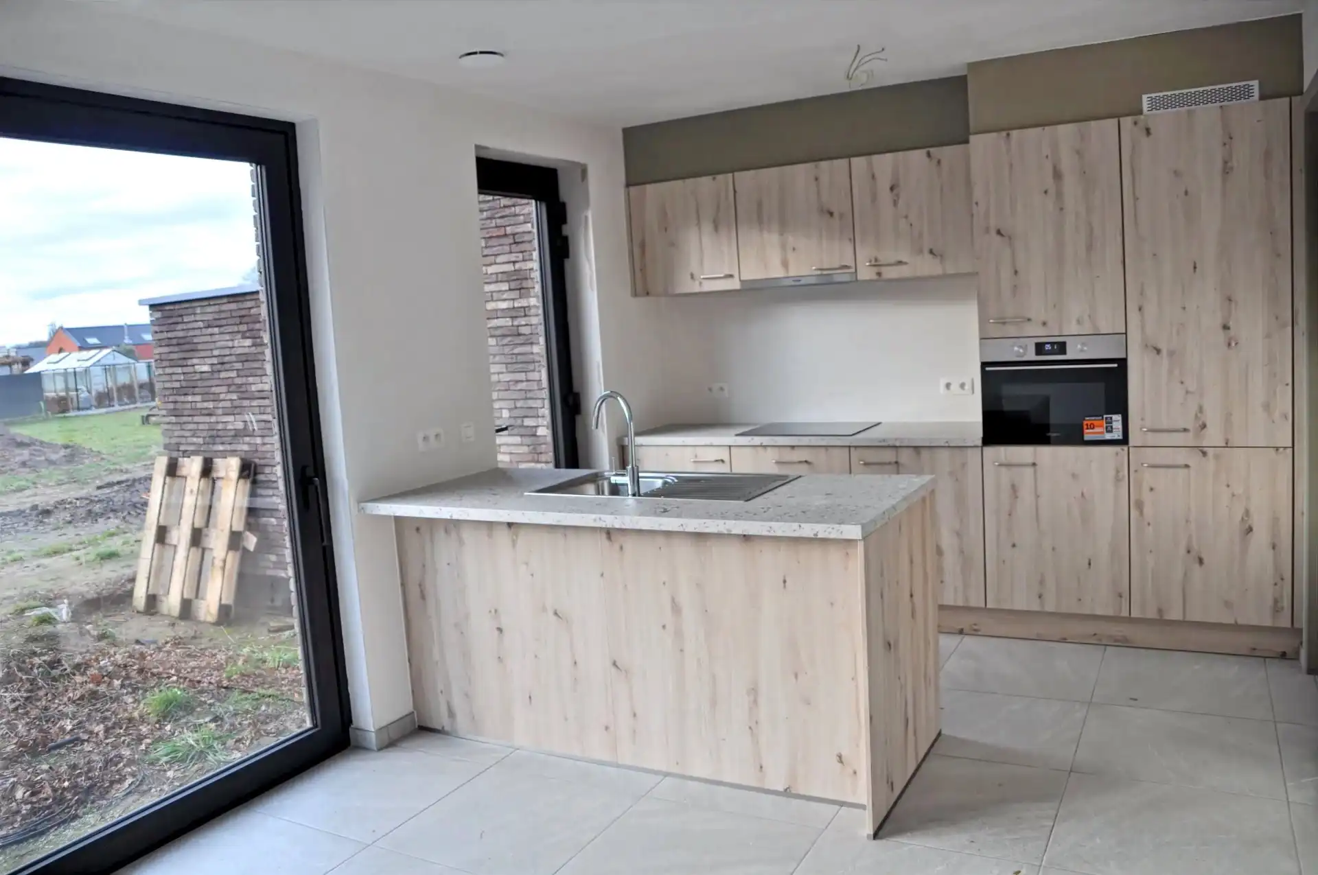 ZEER ENERGIEZUINIGE NIEUWBOUWWONING MET 3 SLPK IN HEUSDEN-ZOLDER foto 6