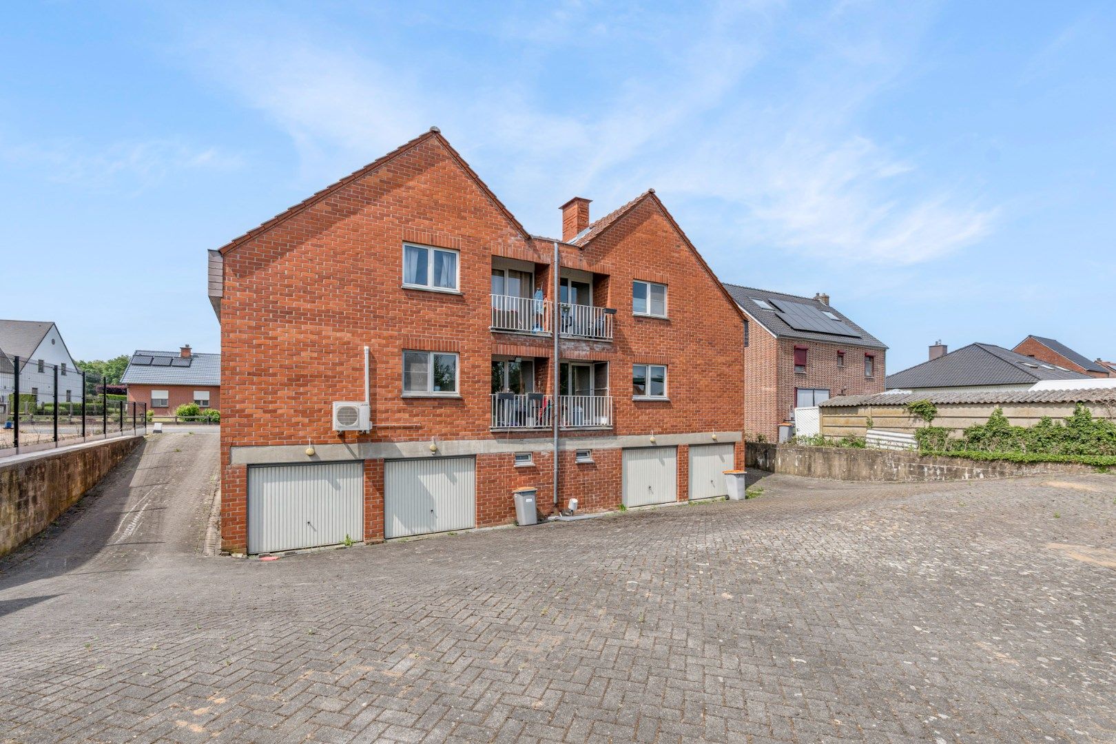 Gelijkvloers appartement met 2 slaapkamers,  ideaal voor starters of als investeringseigendom. foto 4