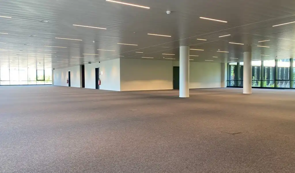 Stijlvolle nieuwbouw kantoren te huur in MG Square Gent foto 6