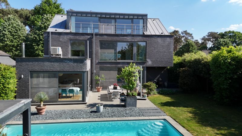 Exclusieve moderne villa van 389m² met openluchtzwembad foto 40