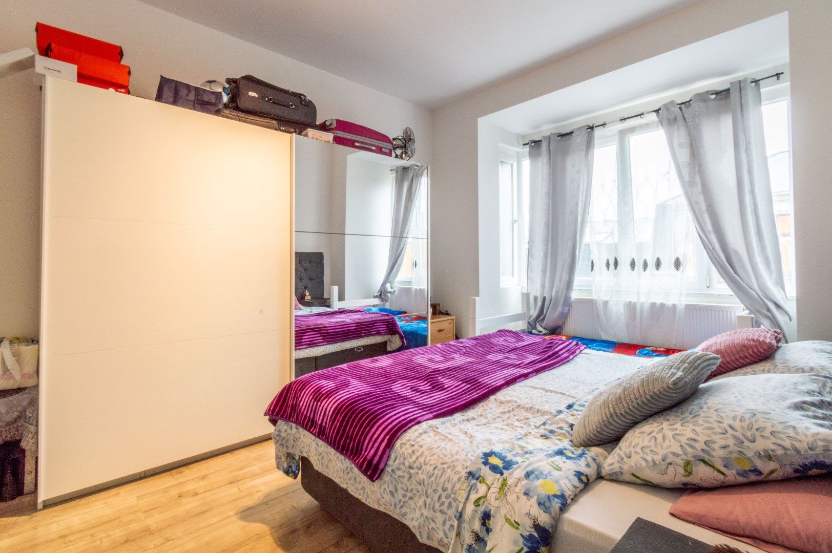 Instapklaar appartement met 2 slaapkamers ! foto 8