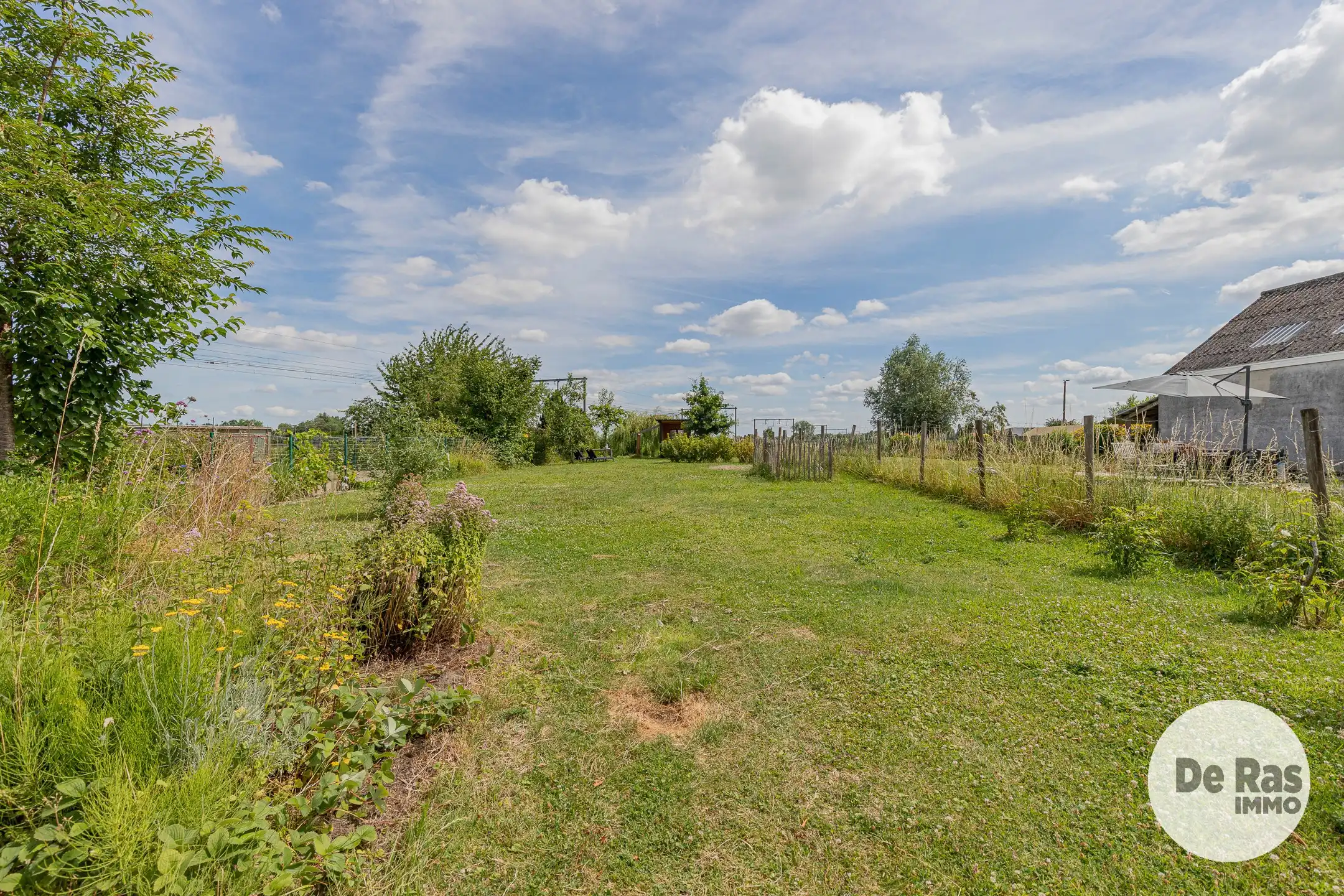 DENDERMONDE - Instapklare woning met ruime tuin foto 19