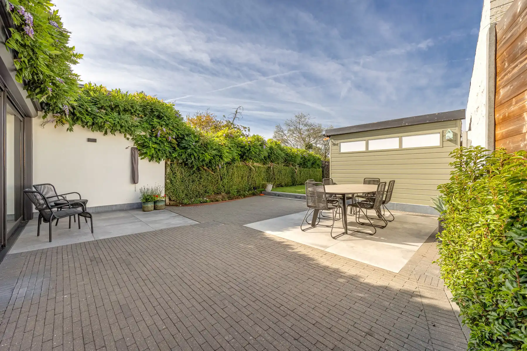 Instapklare woning met 3 slaapkamers en grote tuin foto 22