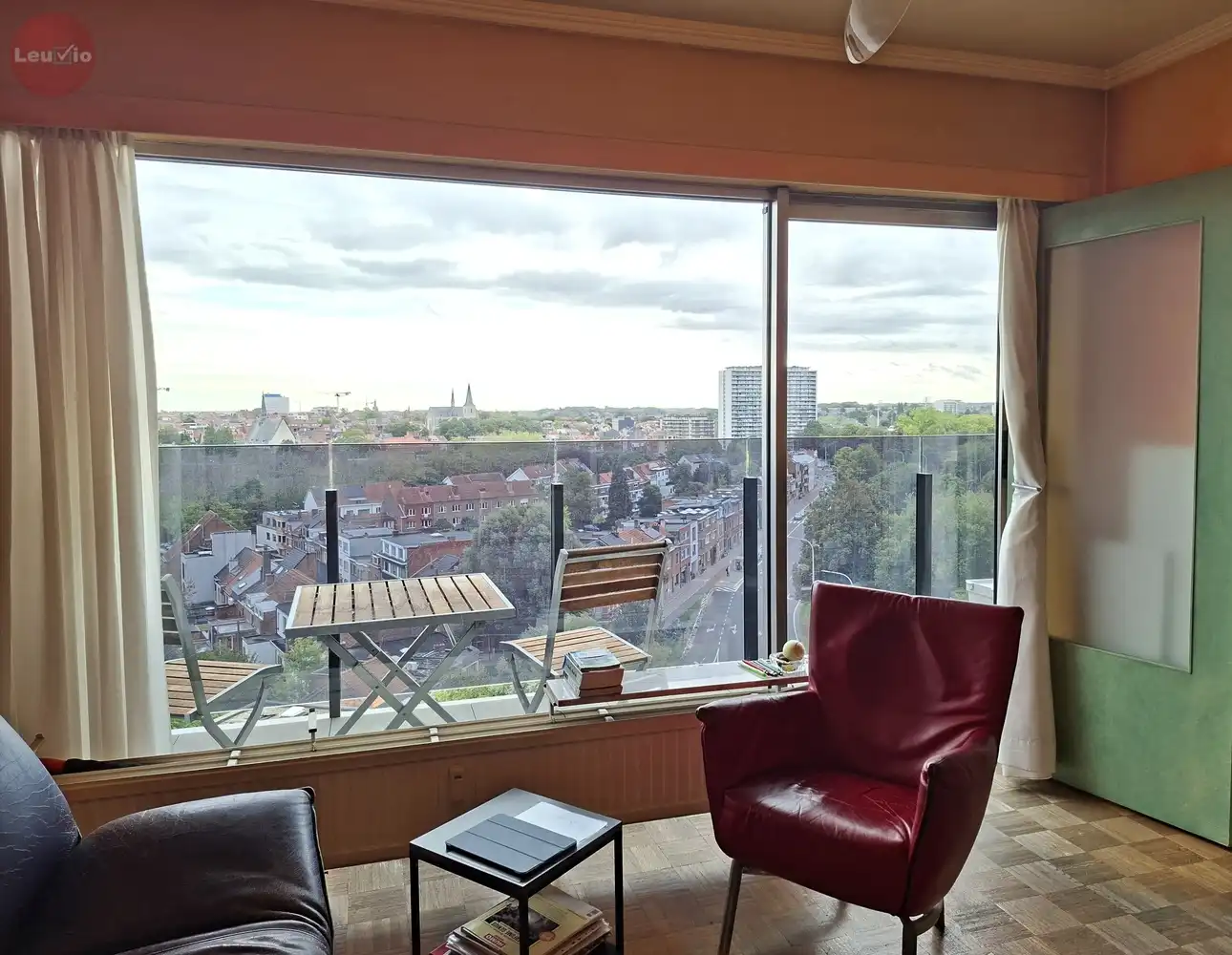 APPARTEMENT MET PANORAMISCH UITZICHT OVER LEUVEN EN 2 TERRASSEN foto 4