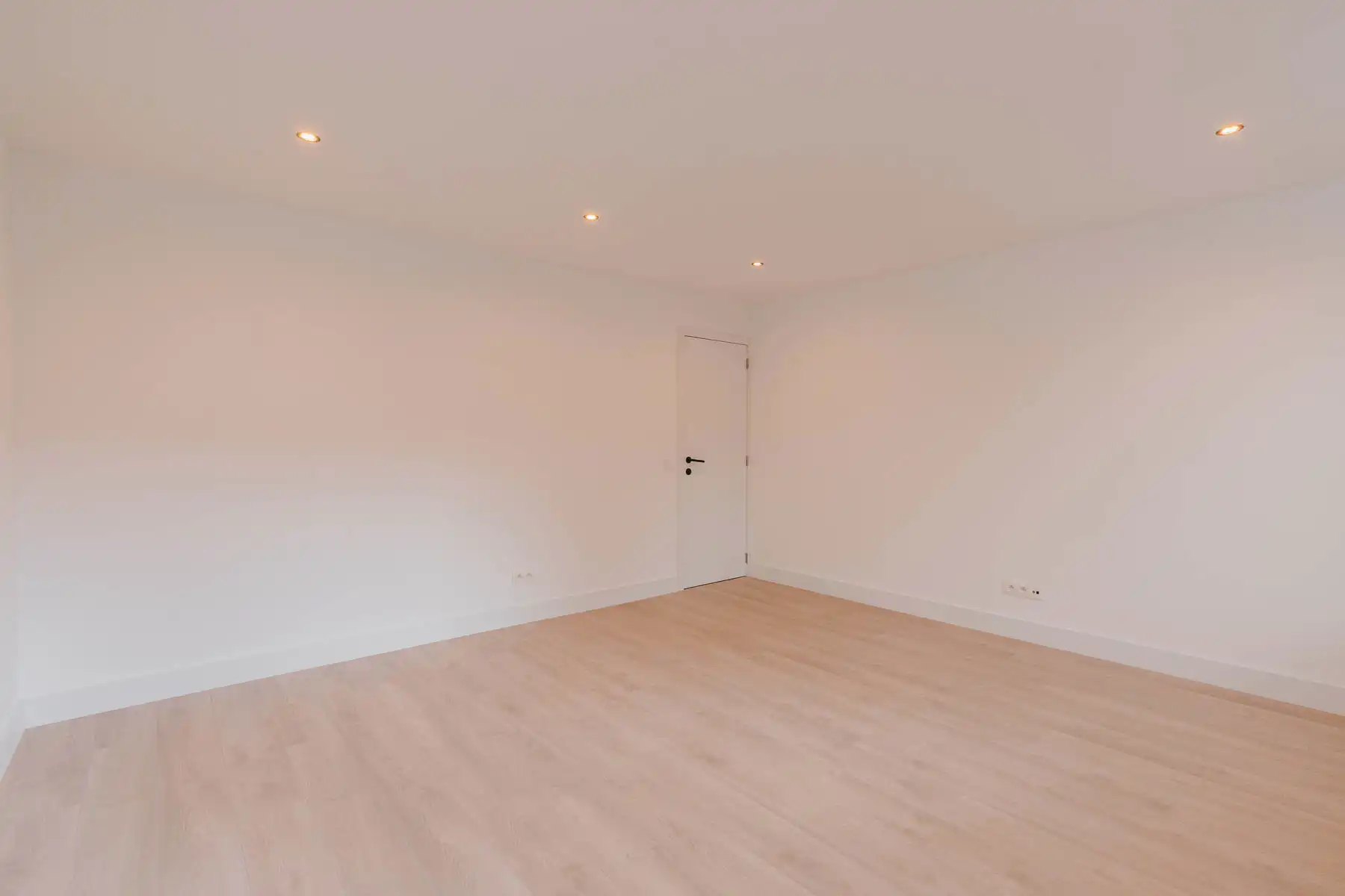 Vernieuwde energiezuinige woning in centrum Tremelo foto 17