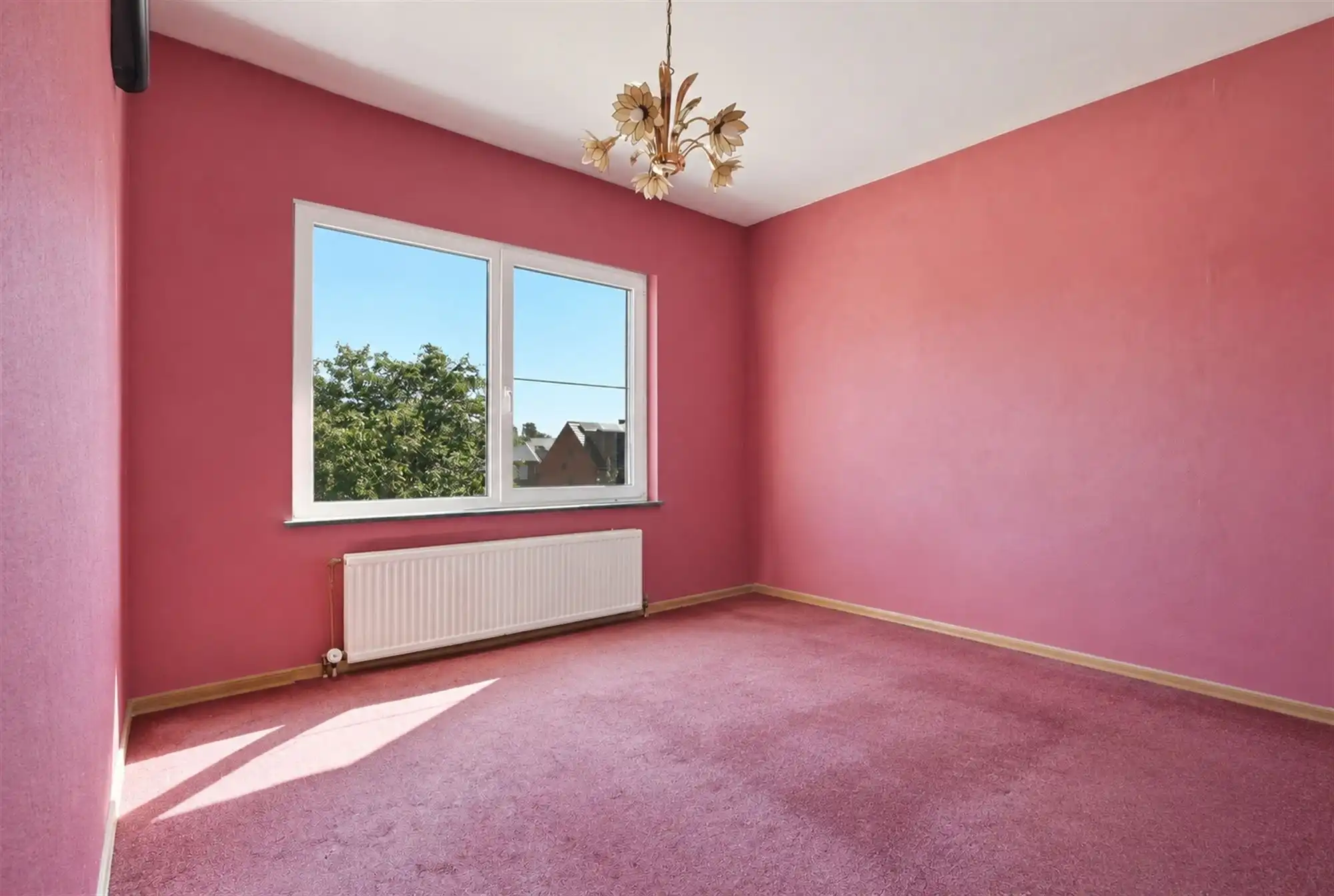 Instapklaar 2 slk appartement met garagebox te Lint foto 6