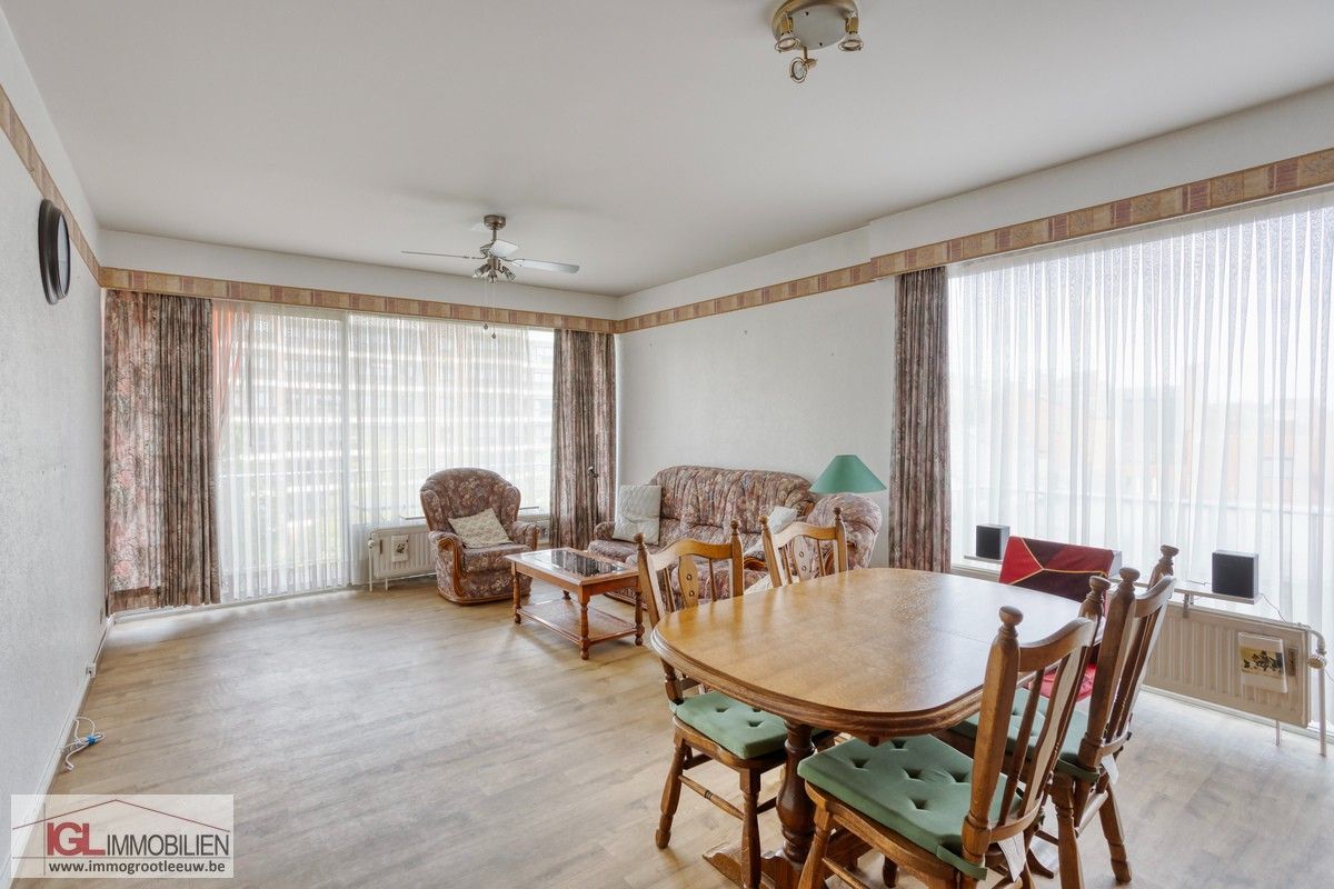 Lumineus 2-kamer appartement met 2 terrassen, garage en kelder foto 5