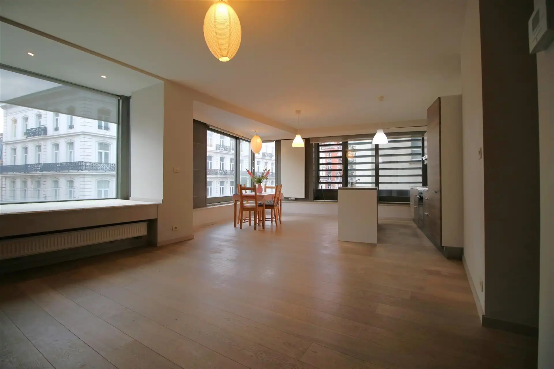 Ruim appt 3 slpk in hartje Brussel foto 2