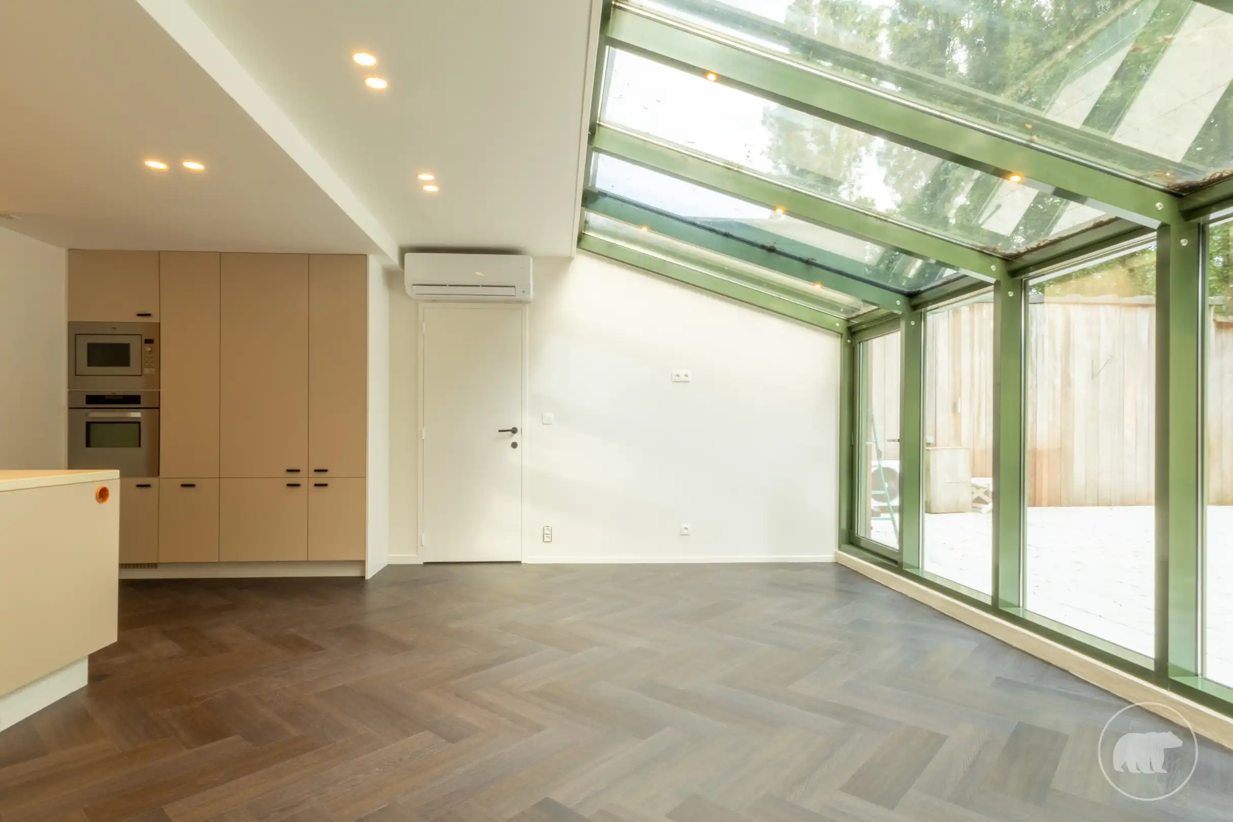 Gerenoveerd appartement aan het Groenevalleipark met ruim terras foto 13