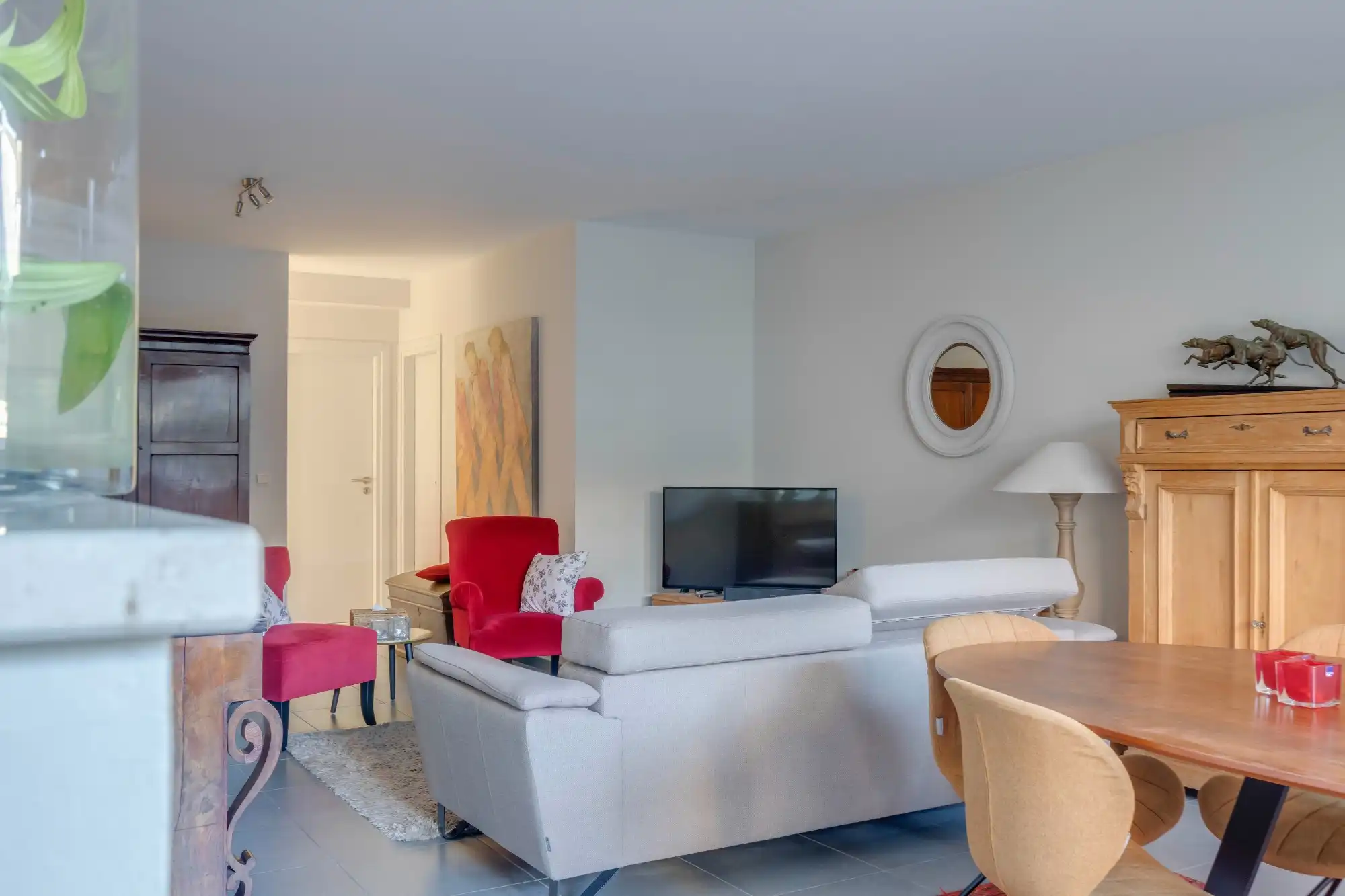 Ruim duplexappartement (123 m²) met 3 slaapkamers, 3 terrassen en autostaanplaats inclusief op toplocatie nabij station Sint-Niklaas foto 11