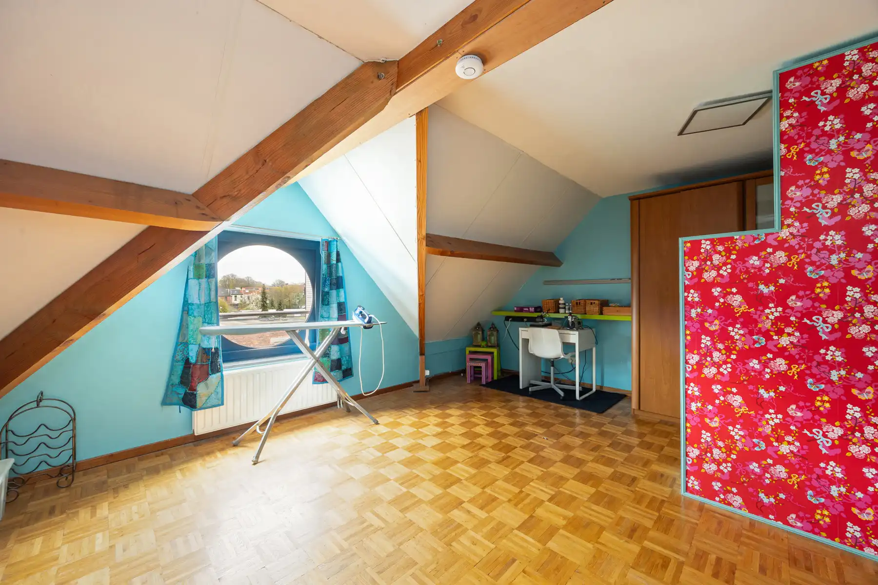 Instapklare woning met 4 slaapkamers in het centrum foto 15