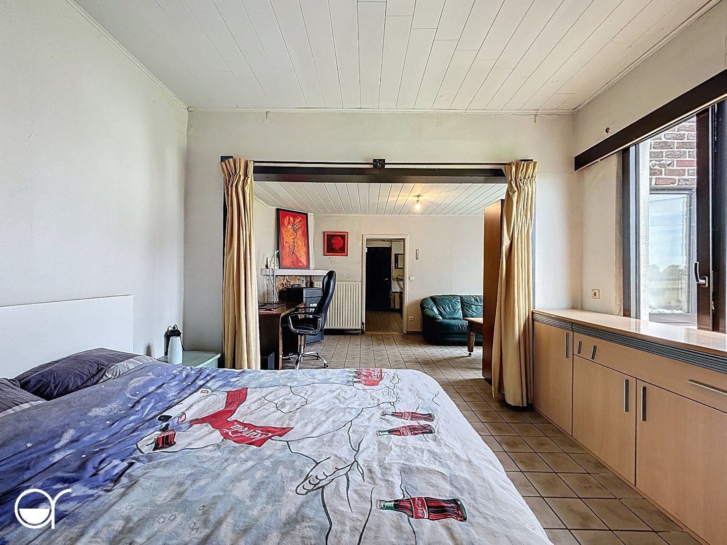 Te renoveren woning met uitzicht op de velden foto 4