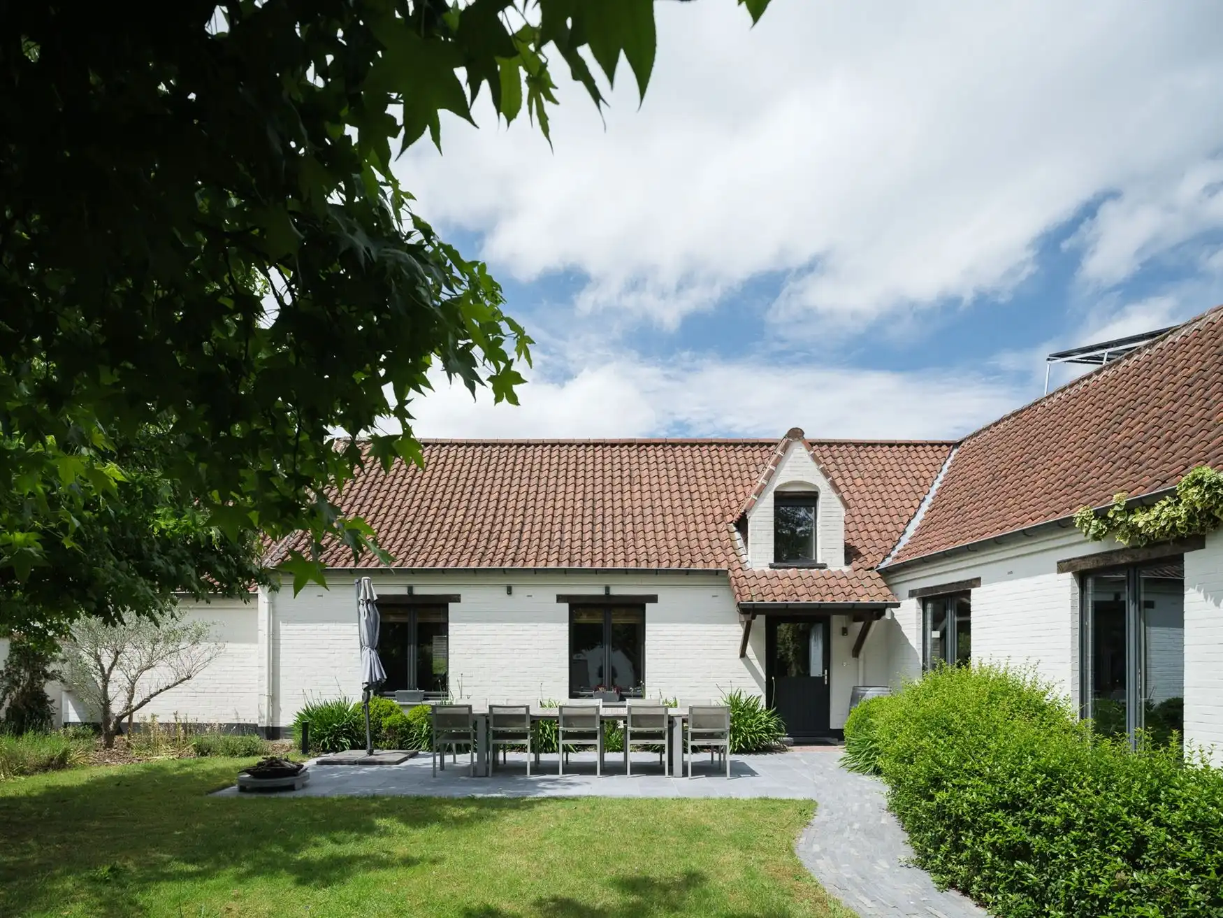 Karaktervolle villa met 5 slaapkamers nabij Ooidonk foto 4