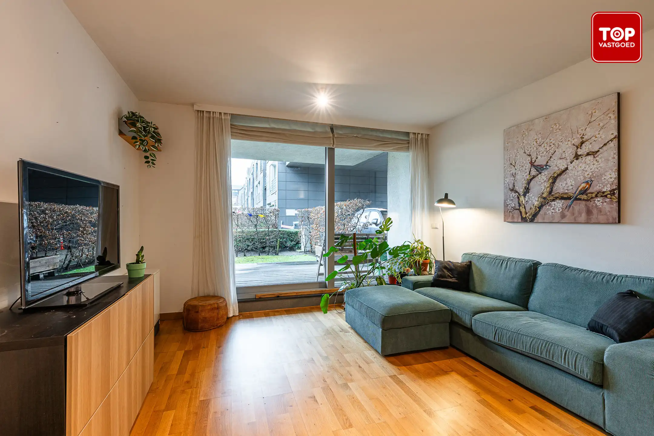 Instapklaar appartement op Toplocatie foto 3