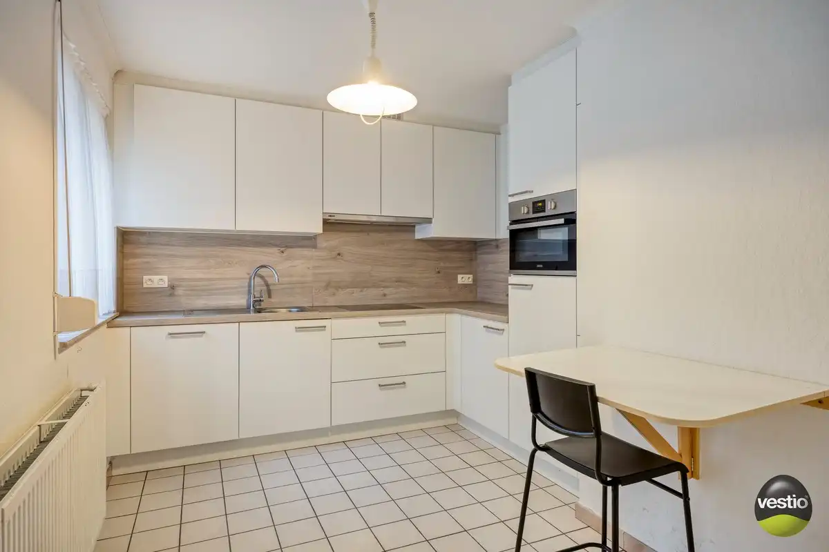 APP OP GL MET 3 SLK IN BILZEN CENTRUM foto 8