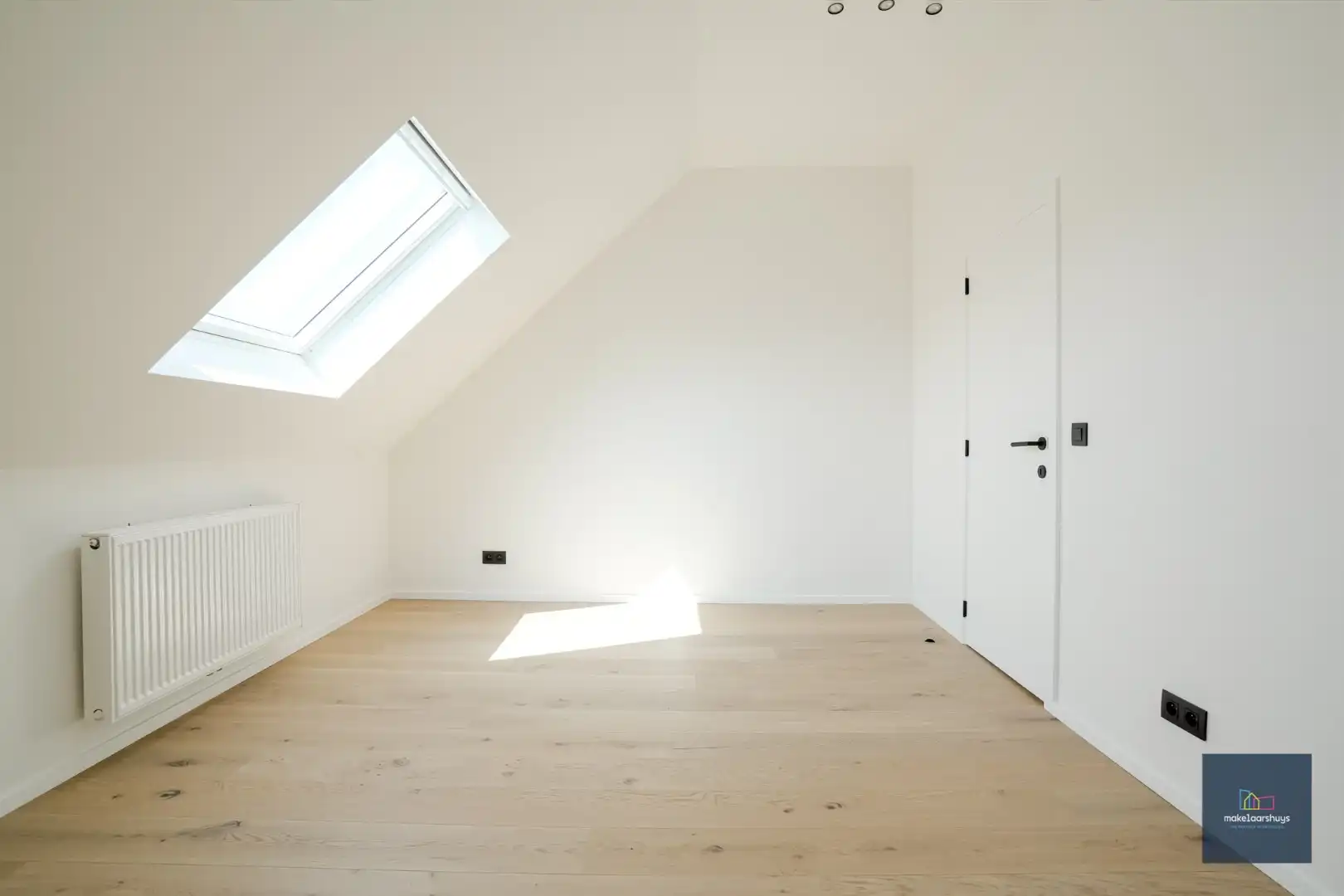 Stijlvol gerenoveerd duplex 3 slaapkamerappartement  met terras foto 15