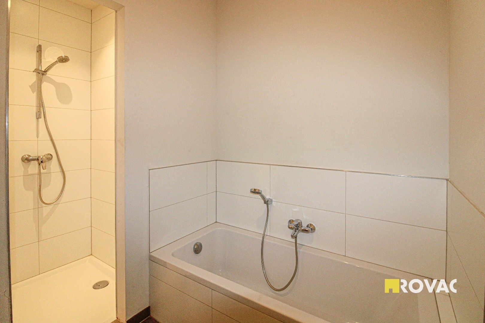 Centraal gelegen gelijkvloers nieuwbouwappartement! foto 7