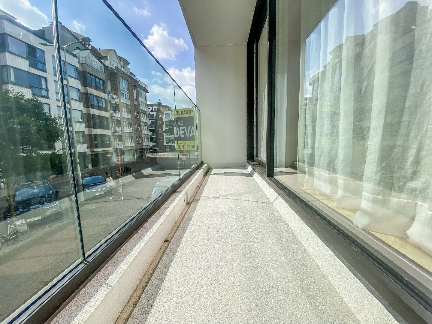 Nieuw appartement gelegen op de P. Parmentierlaan met ruim zonneterras (18m²) op wandelafstand van de Zeedijk foto 4