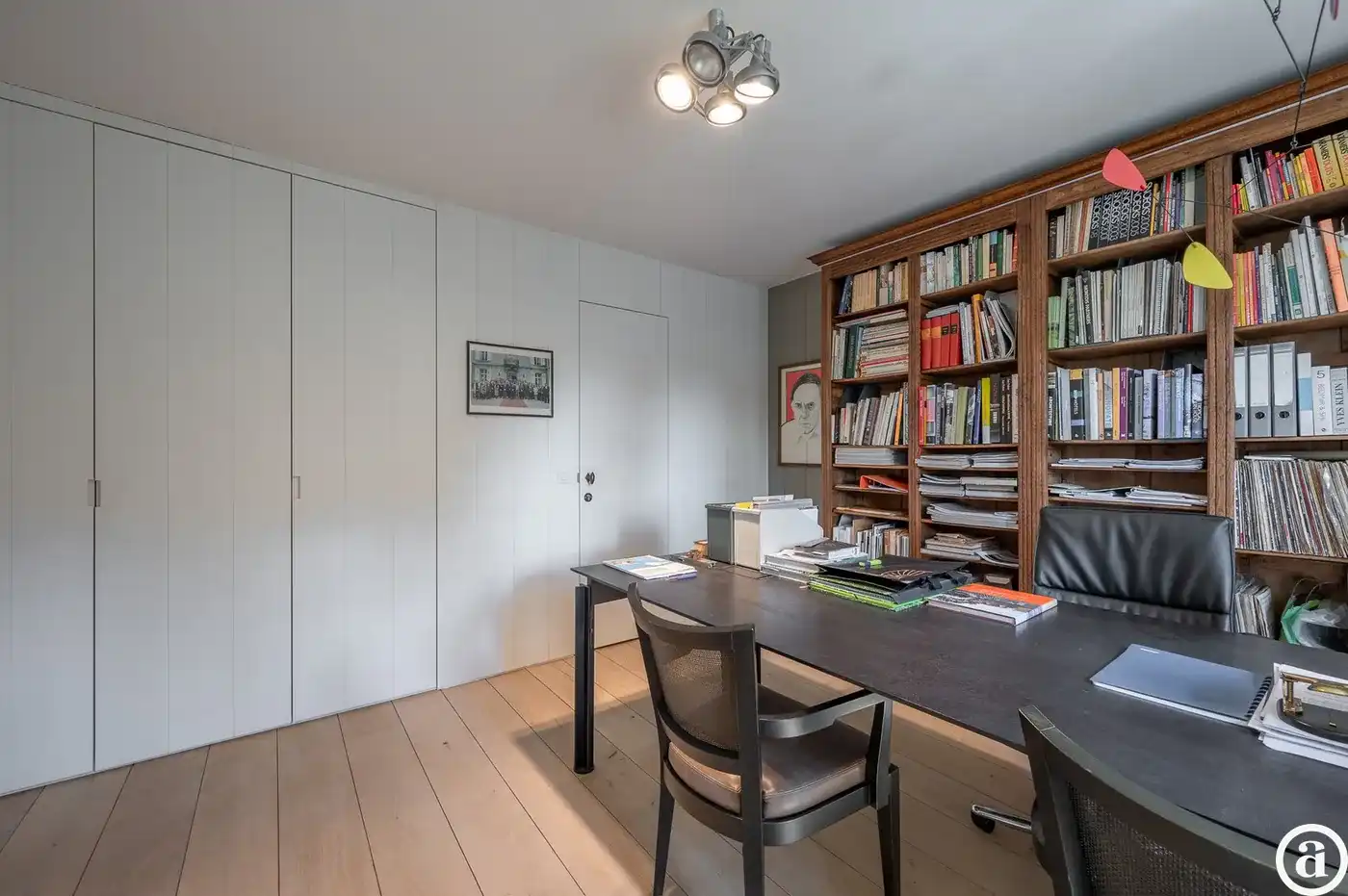 Prachtige villa met zwembad rustig gelegen in een paadje in hartje Zoute. foto 29