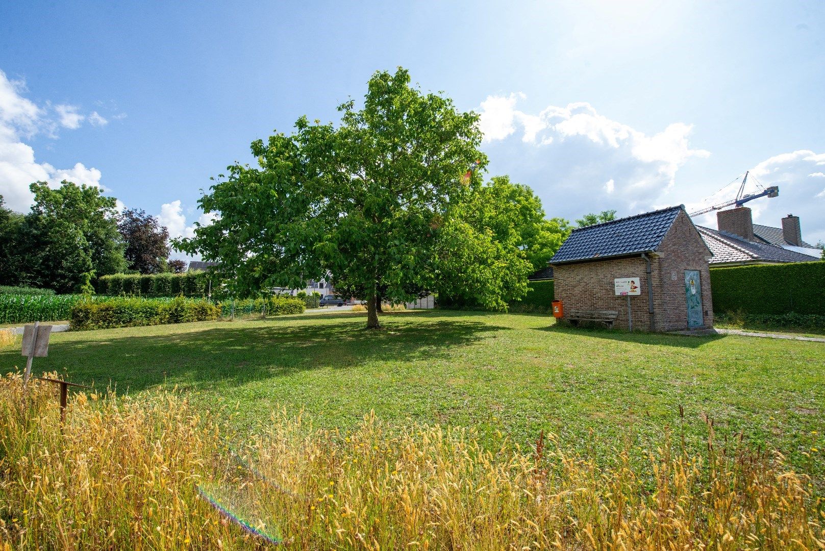 Verzorgde gelijkvloerswoning met 2 slaapkamers, garage, veranda en tuin foto 24