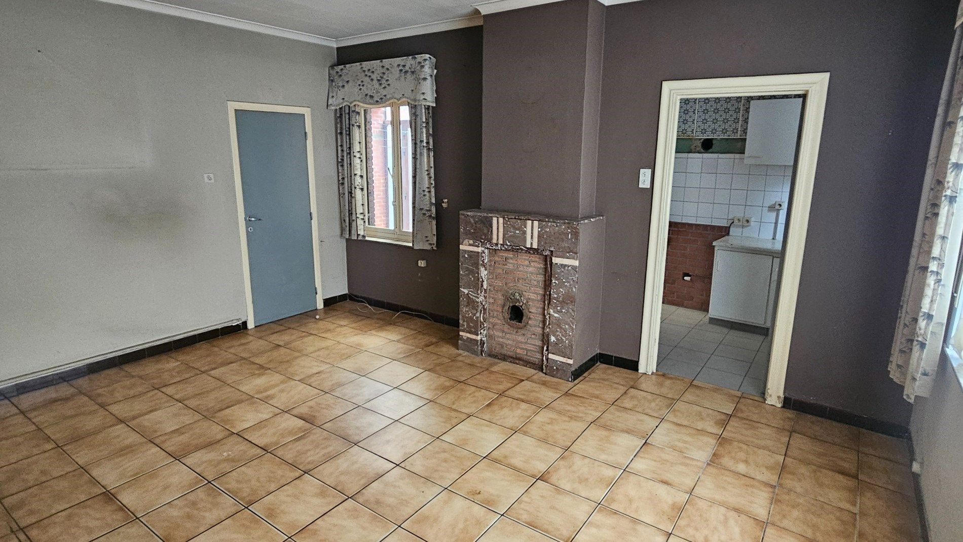 Renovatiewoning met 2 tot 3 slk, garage en koertje aan gunstige prijs foto 8