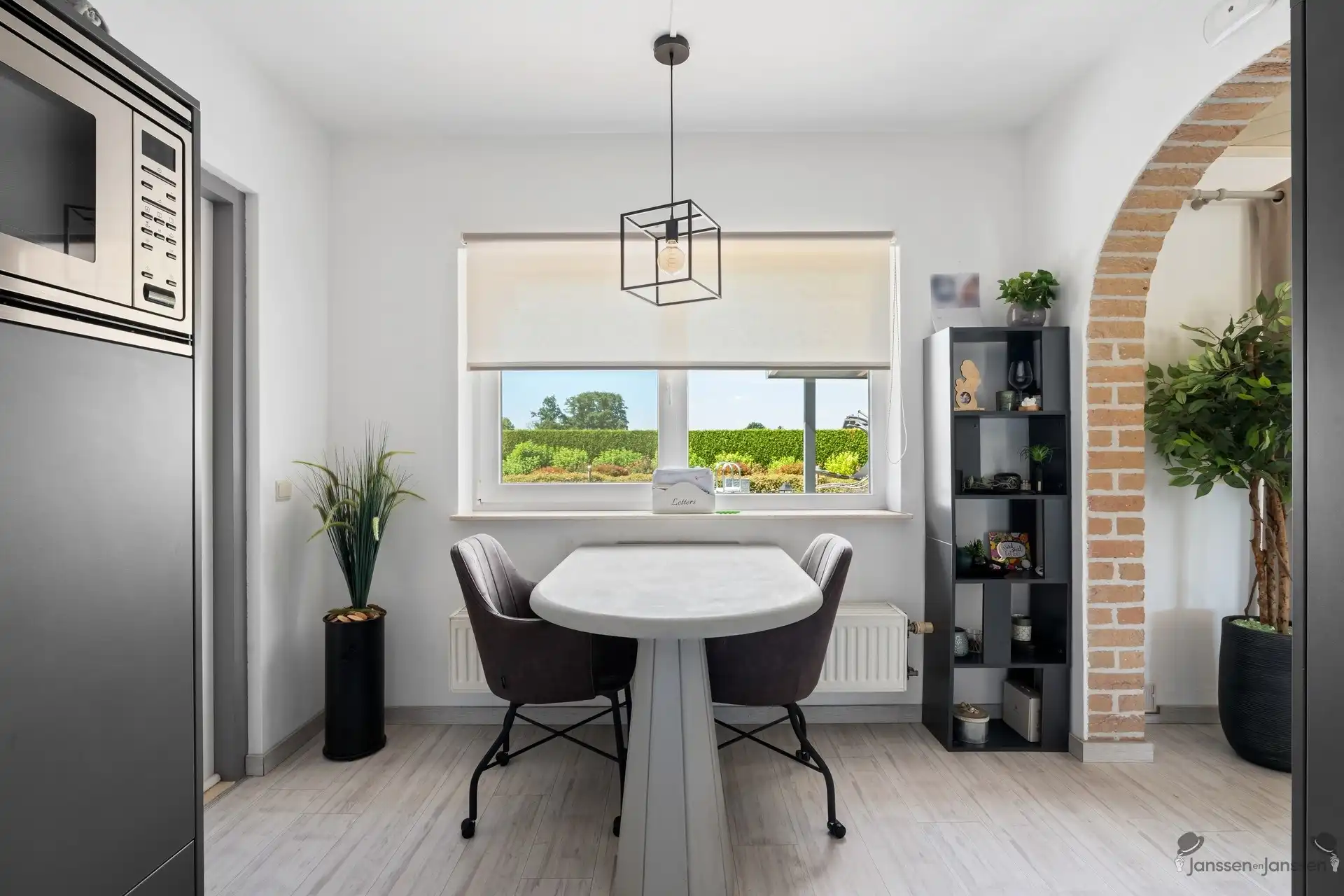 Instapklare gelijkvloerse Spaanse villa op een uitzonderlijk rustige locatie foto 8