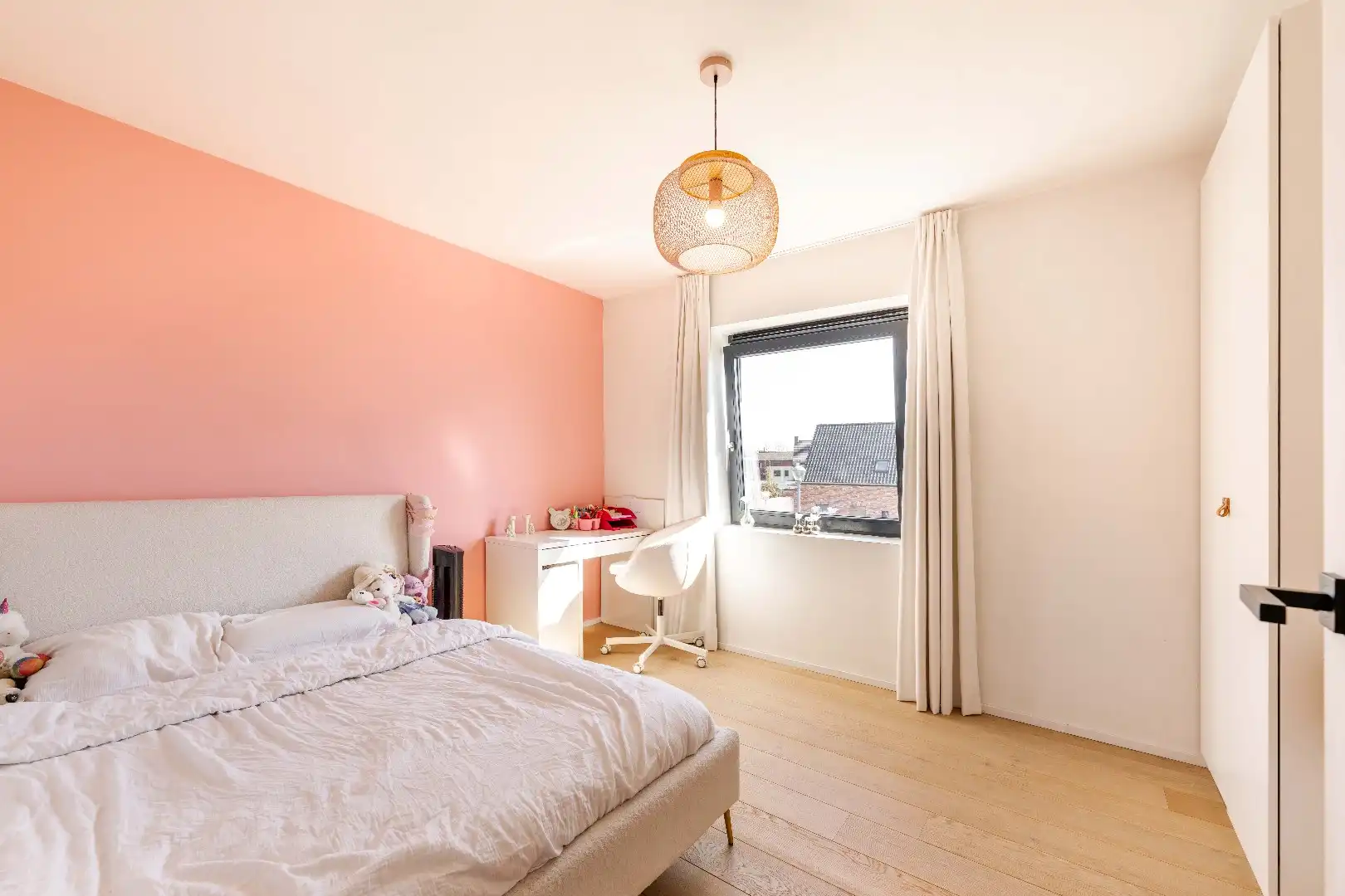 ENERGIEZUINIGE GEZINSWONING MET 4 SLKPS | BUREEL | AANGELEGDE TUIN   foto 23