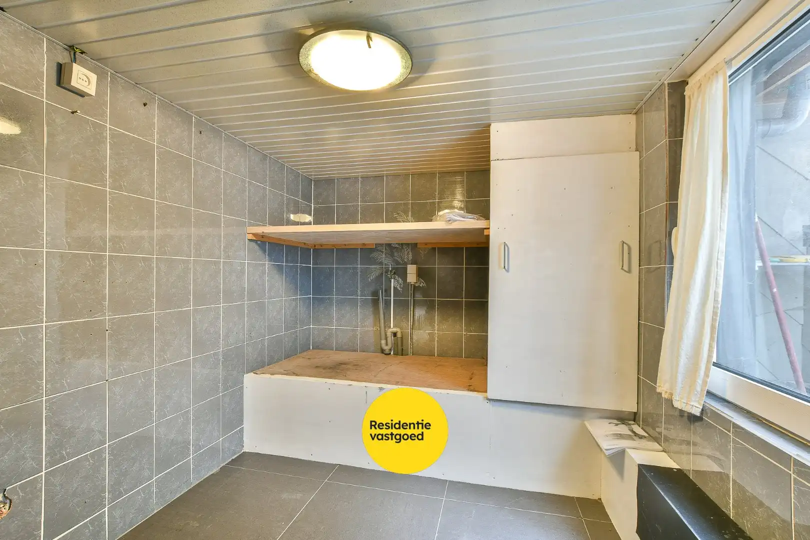 Charmante en verrassend ruime woning met terras in het centrum van Blankenberge! foto 15