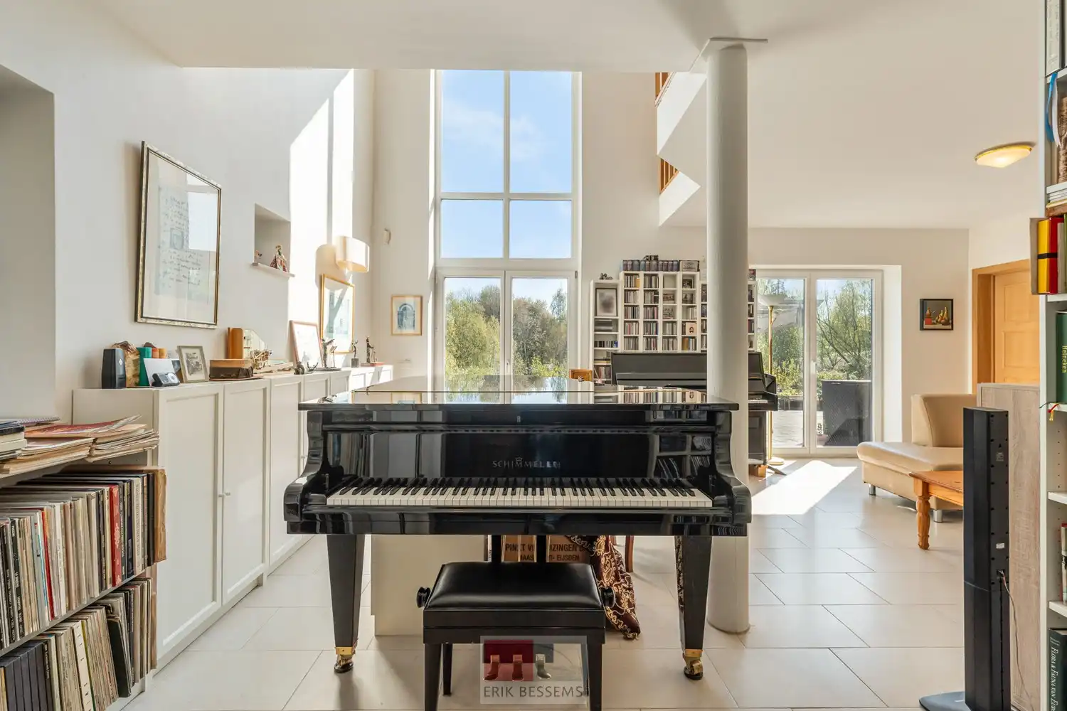 Zeer energiezuinige, vrijstaande woning, gebouwd in 2011, gelegen op een perceel van 715 m² met een bewoonbare oppervlakte van ca. 220 m² foto 21