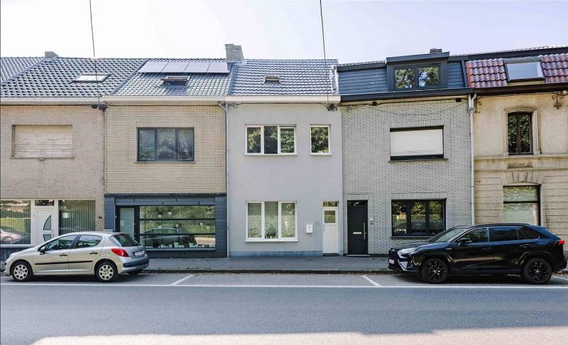 --- NIEUW --- Gezinswoning met garage en tuin in Merelbeke-Flora! foto 16