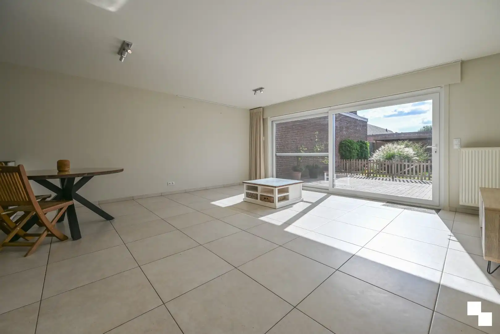Ruime energiezuinige woning te Wevelgem foto 4