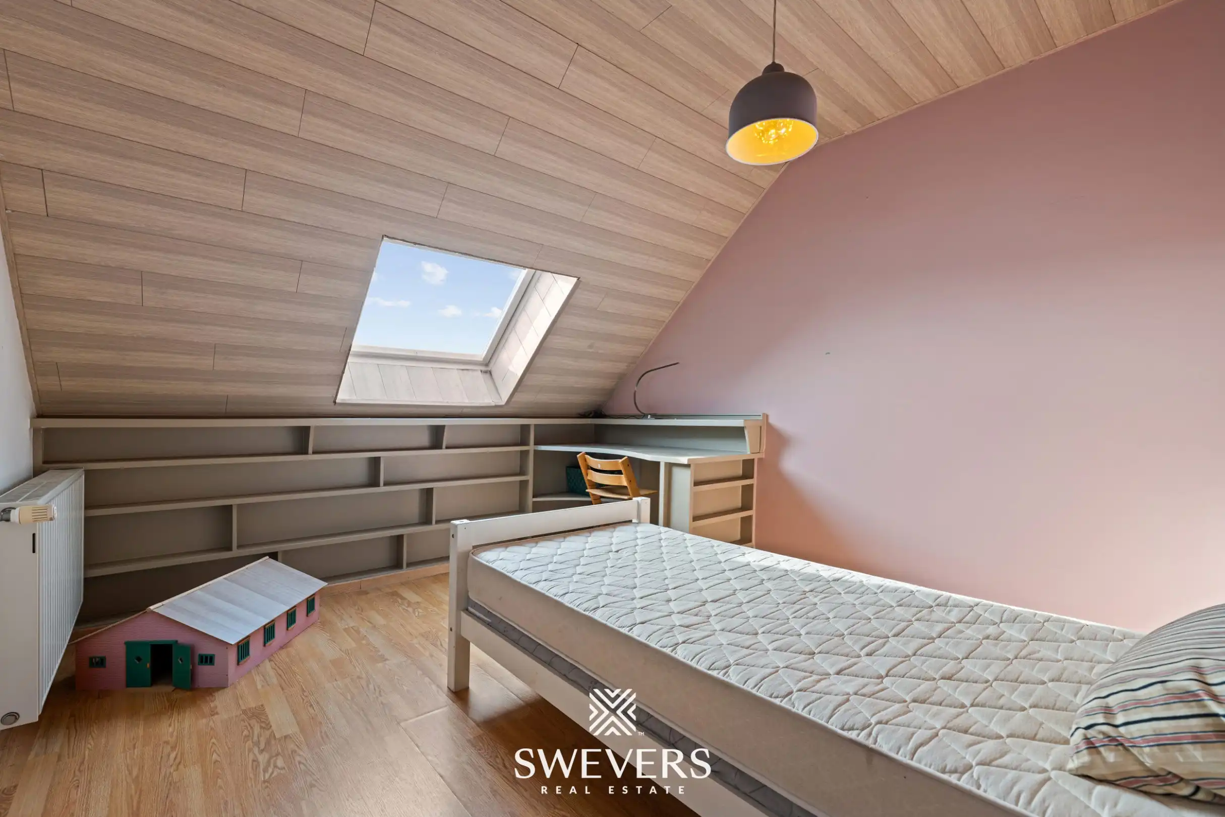 Instapklare woning met zuid gerichte tuin in Heusden-Zolder foto 22