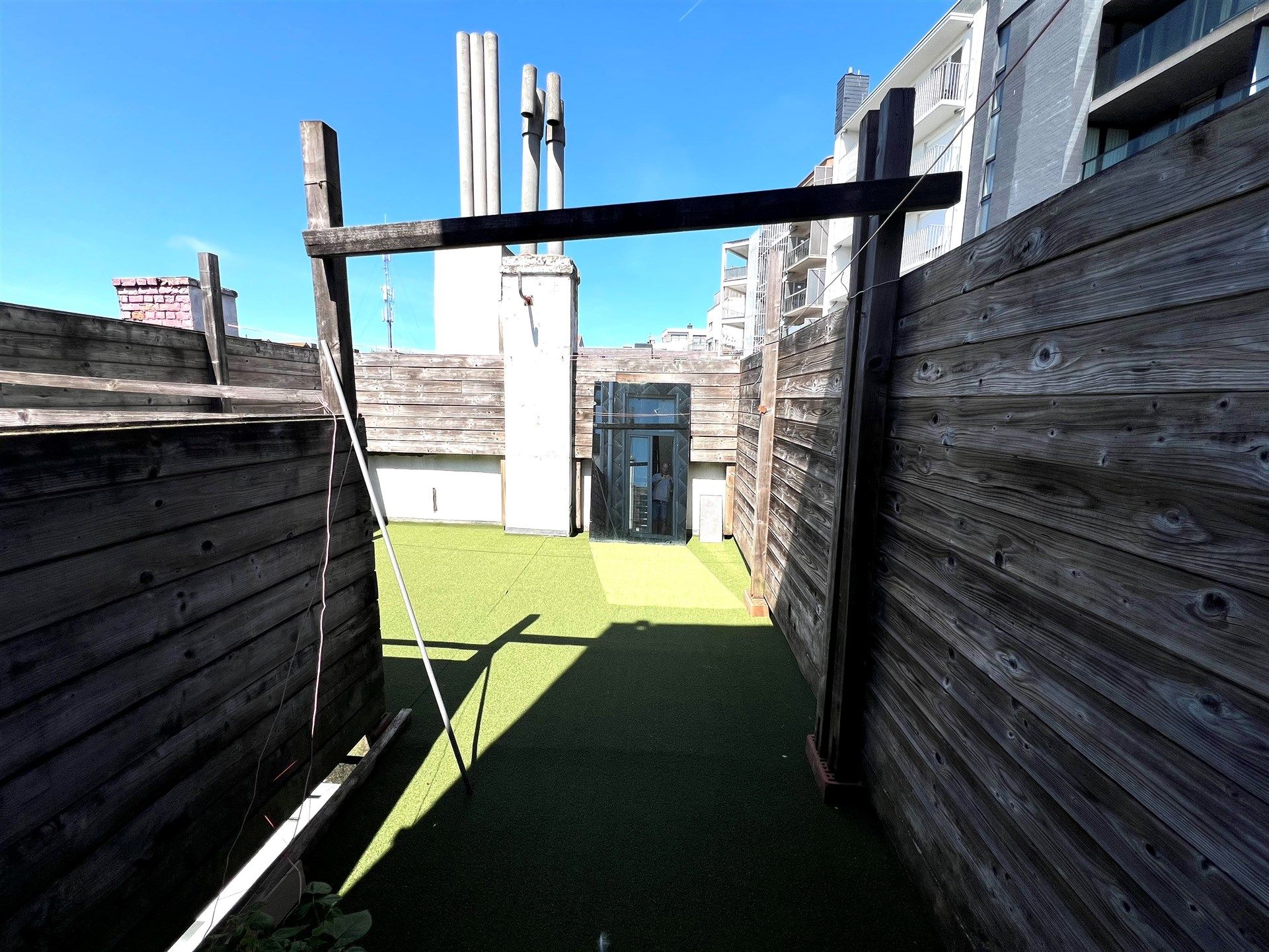 Handelspand met  woonst  4 slaapkamers te Oostende foto 8