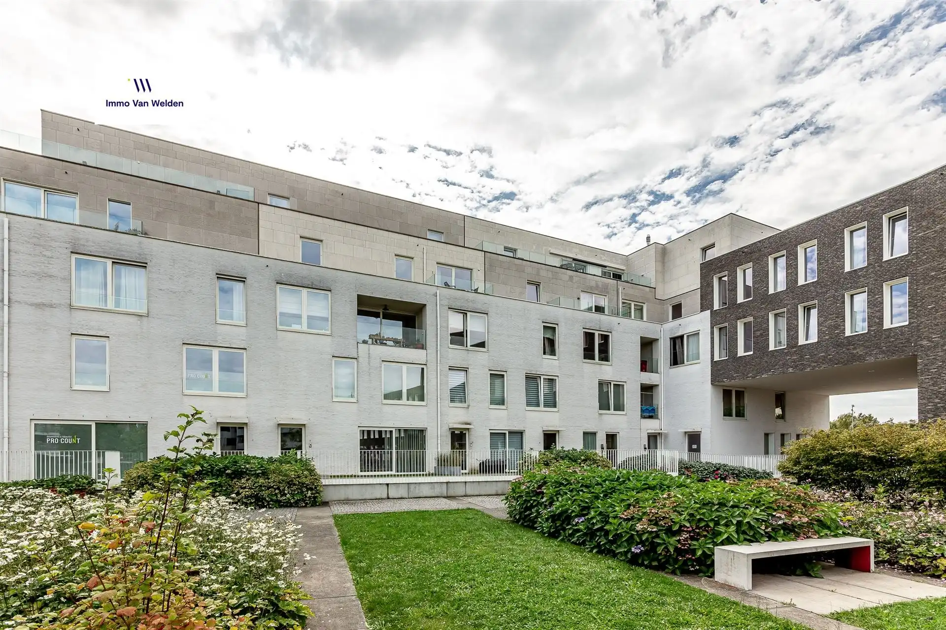 Uniek gelegen appartement met frontaal zicht op de Schelde foto 5