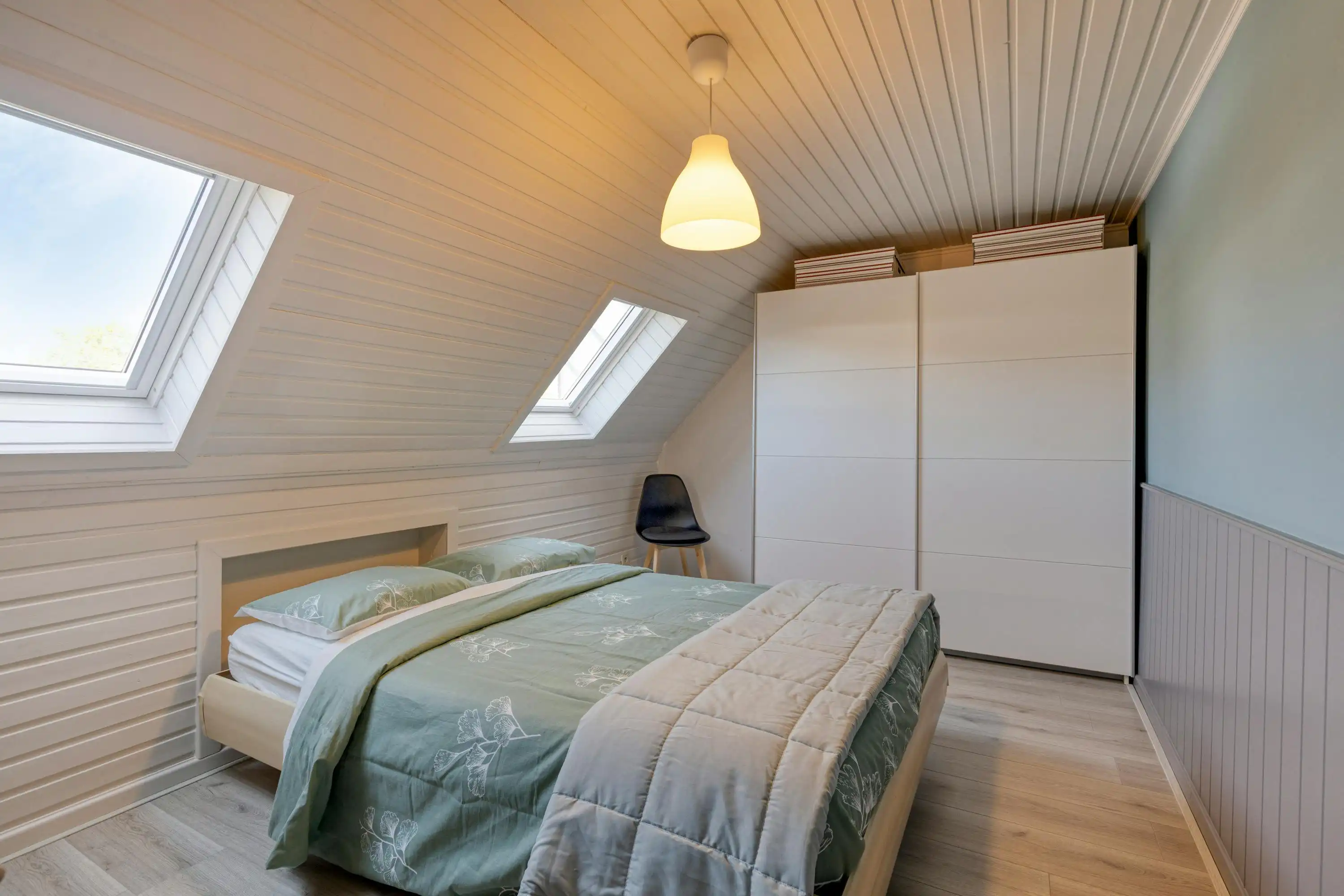 Verrassend ruim, polyvalent huis met 5 slaapkamers te Sint-Kruis foto 18