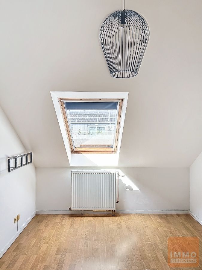 Mooi ruim appartement met 3 slaapkamers en terras foto 15