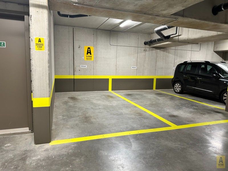 Ondergrondse parkeerplaats te koop in residentie Europe foto 4