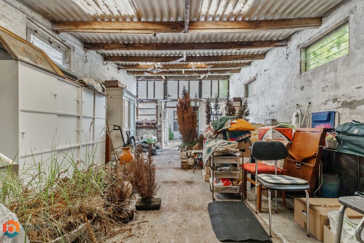 Te renoveren woning met veel potentieel in hartje Mechelen foto 25