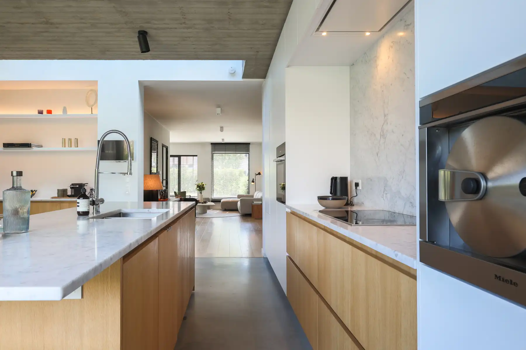 Prachtig gerenoveerde halfopen woning te Elsdonk foto 4