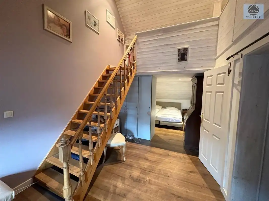 KARAKTERVOLLE WONING MET 5 SLAAPKAMERS foto 14