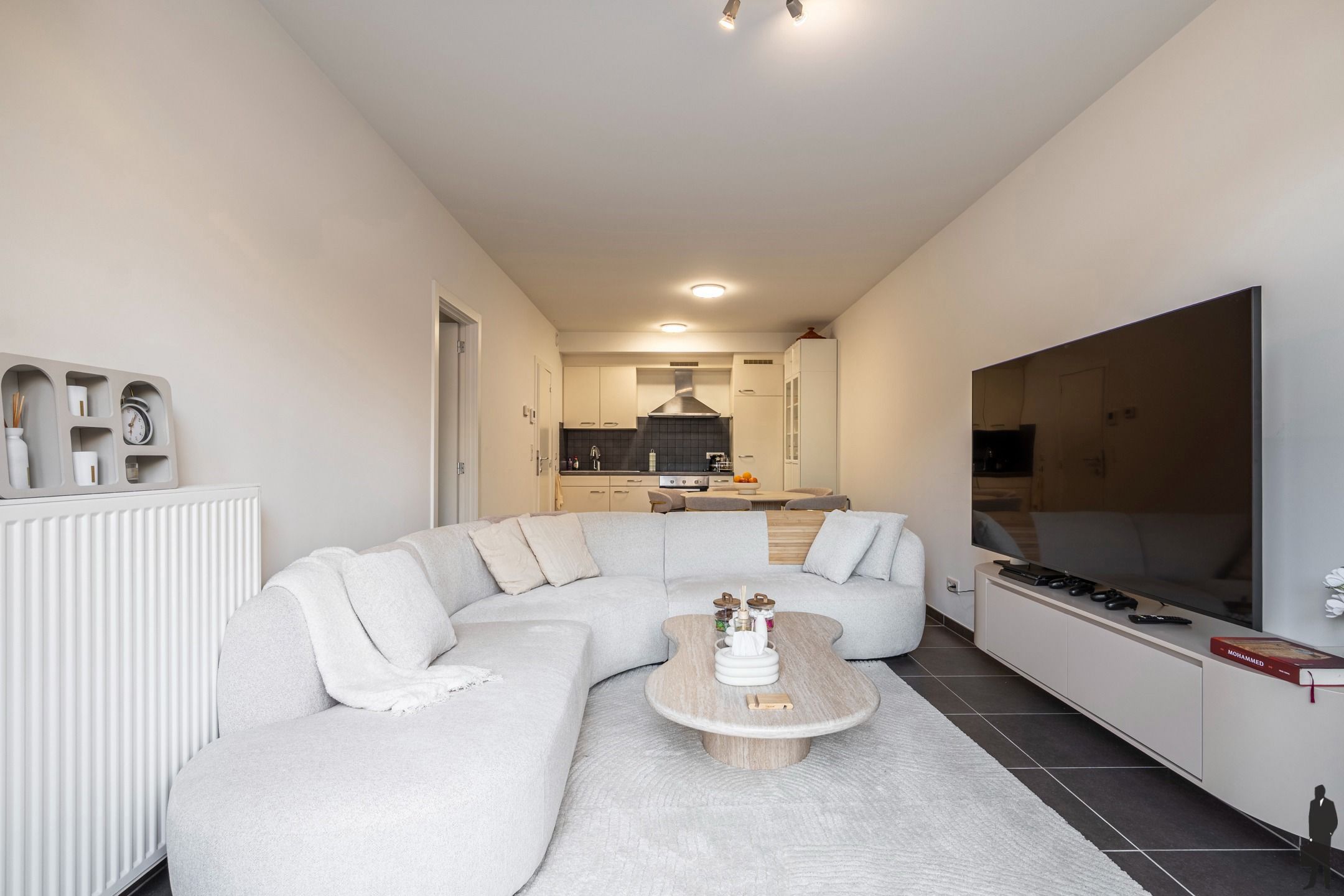Charmant appartement met groot terras op toplocatie foto 3