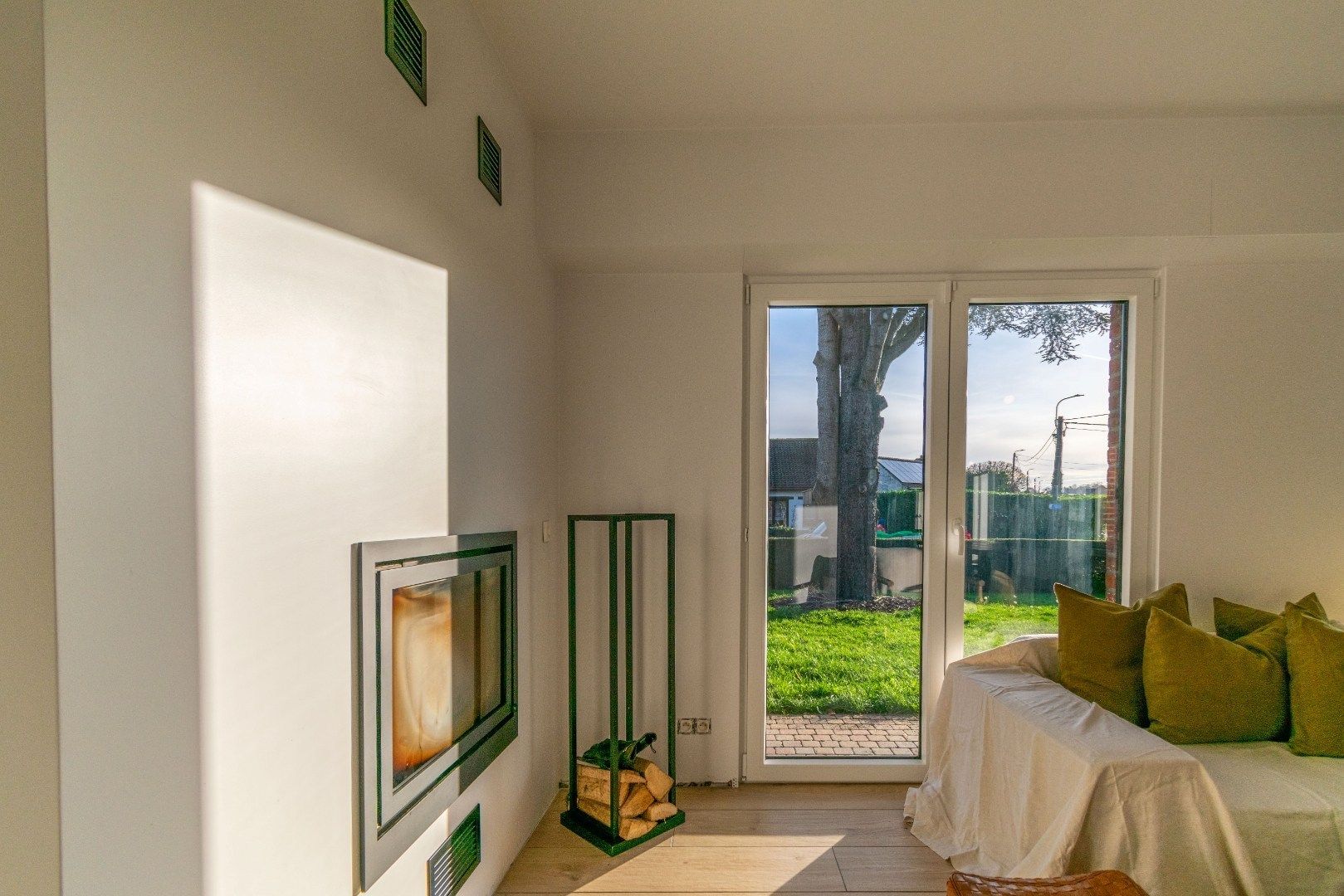 Een ingrijpend vernieuwbouwde, energiezuinige (label B) villa foto 10