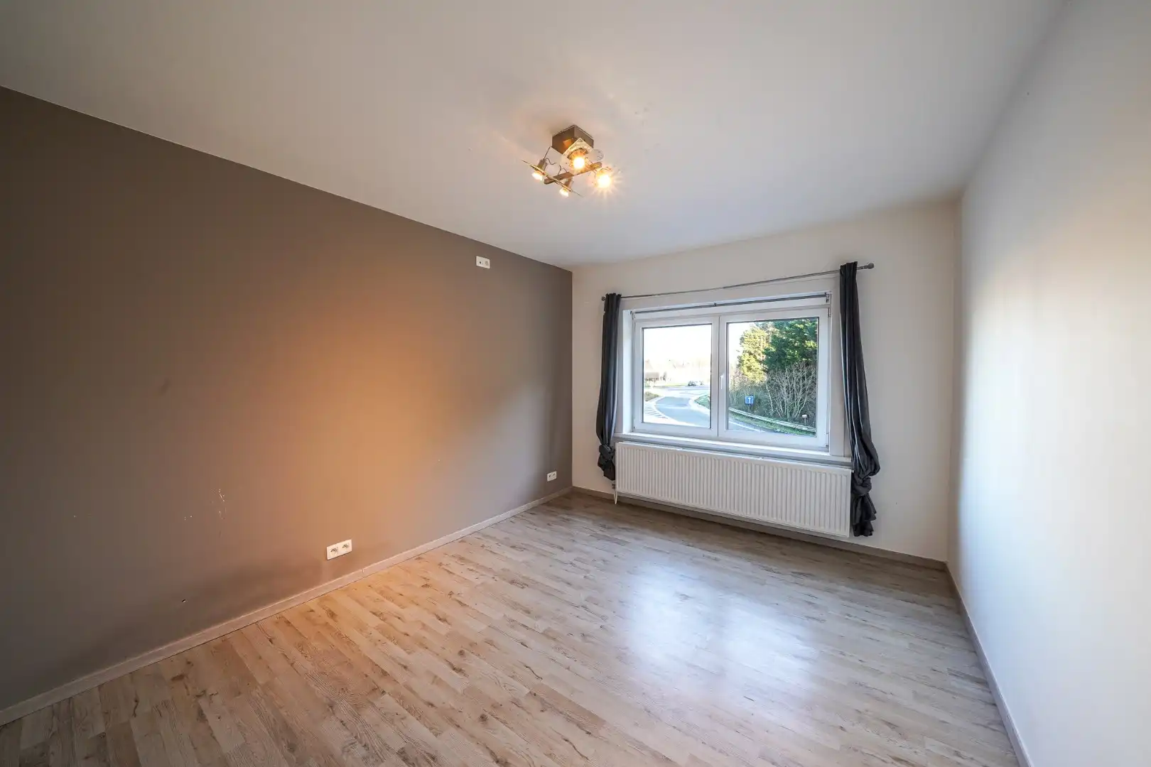 Instapklare ruime hoekwoning te Zandvoorde foto 9