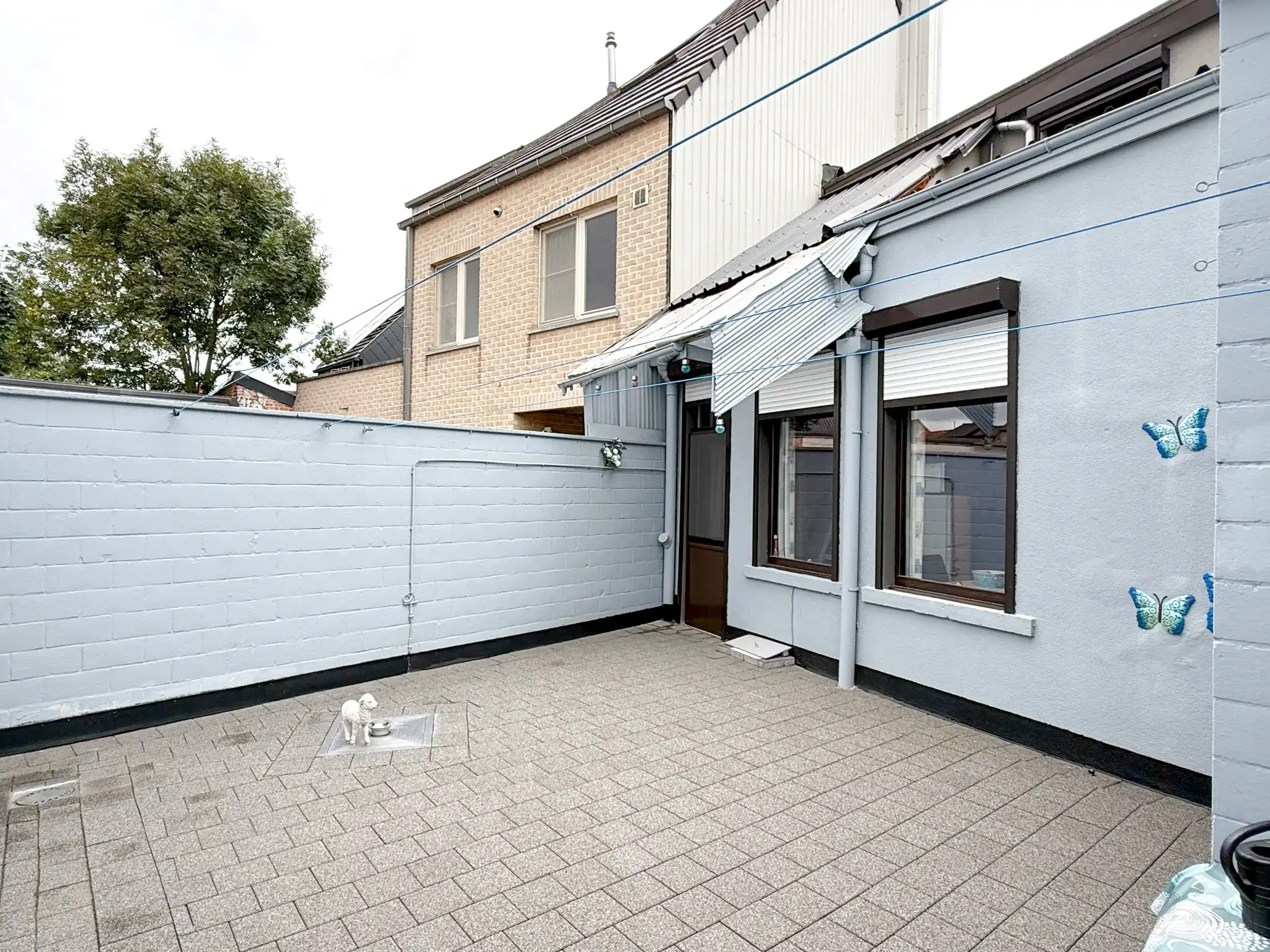 Woning met drie slaapkamers en garage te koop in het hartje van Beveren  foto 3
