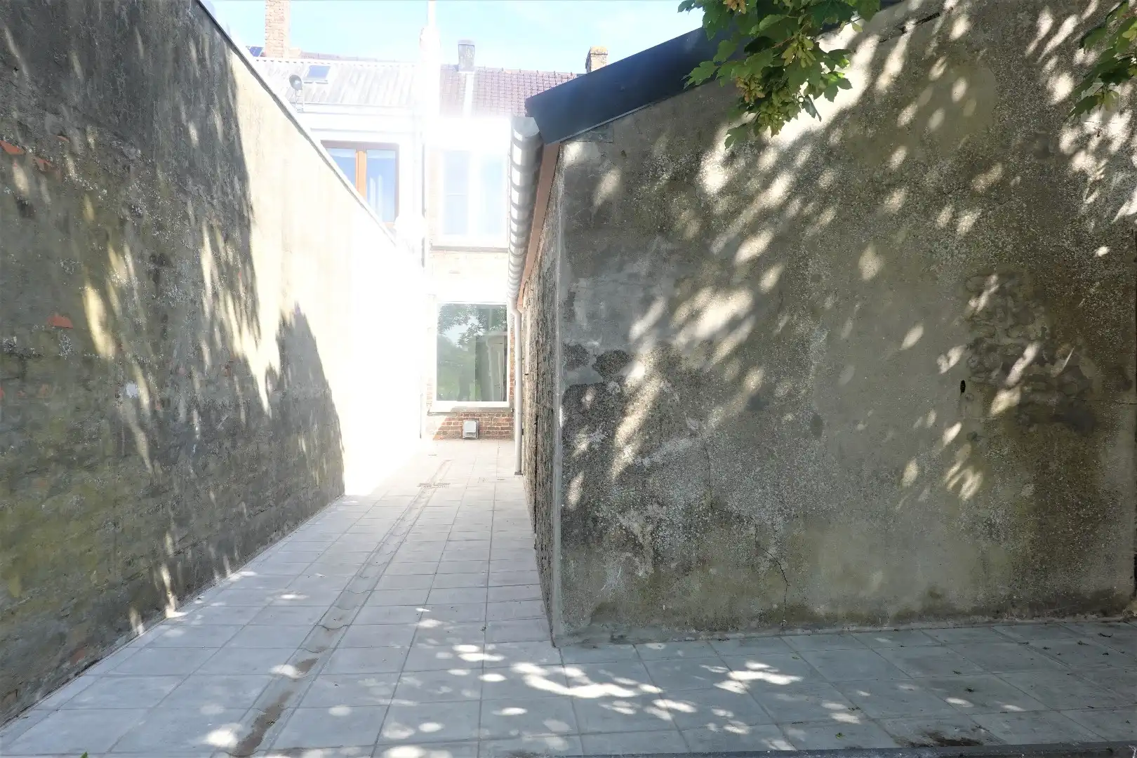 Te huur: gezellige hoekwoning met 2 slaapkamers en  grote tuin foto 4
