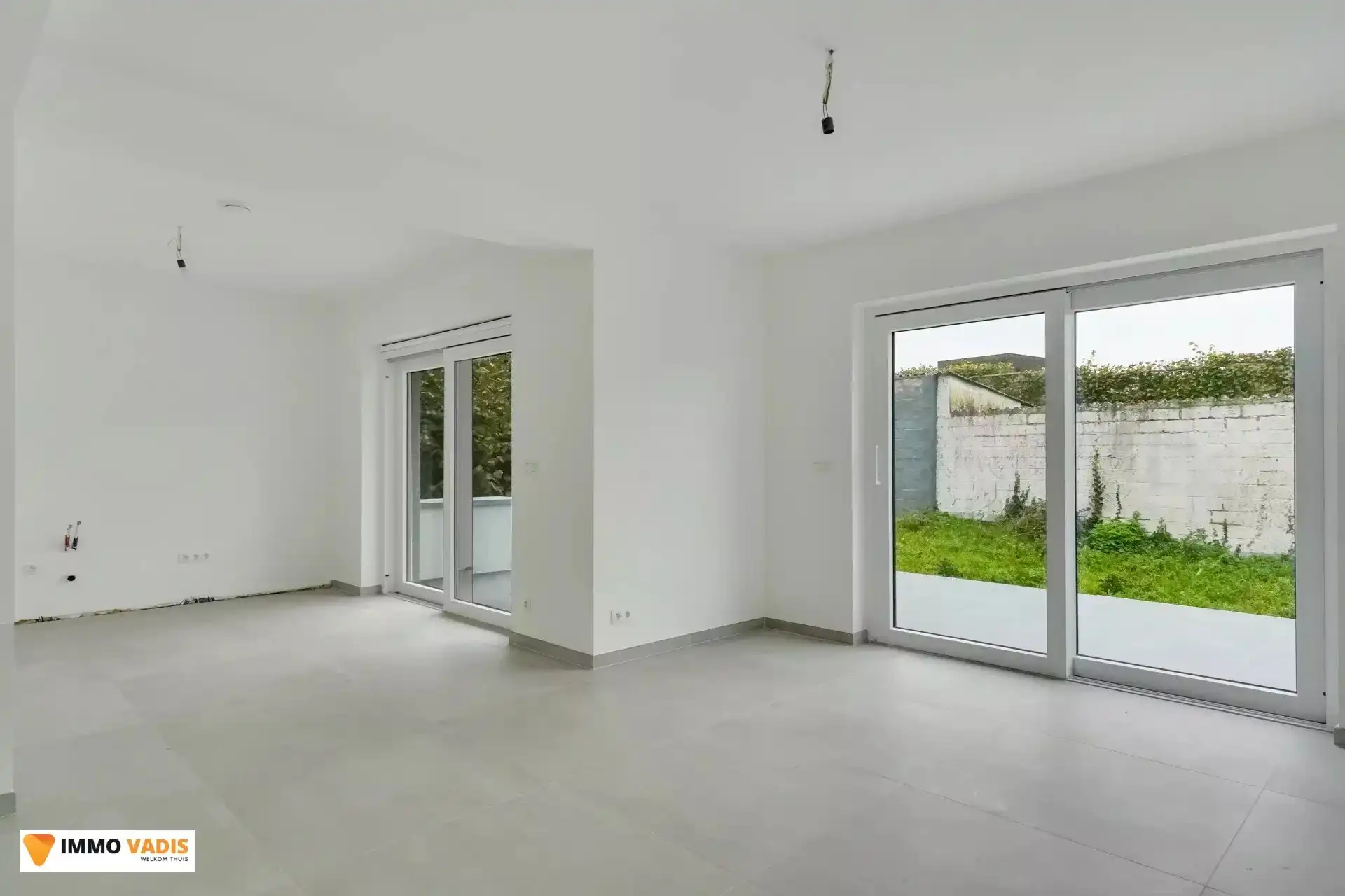 Moderne, energiezuinige woning in groene omgeving foto 9