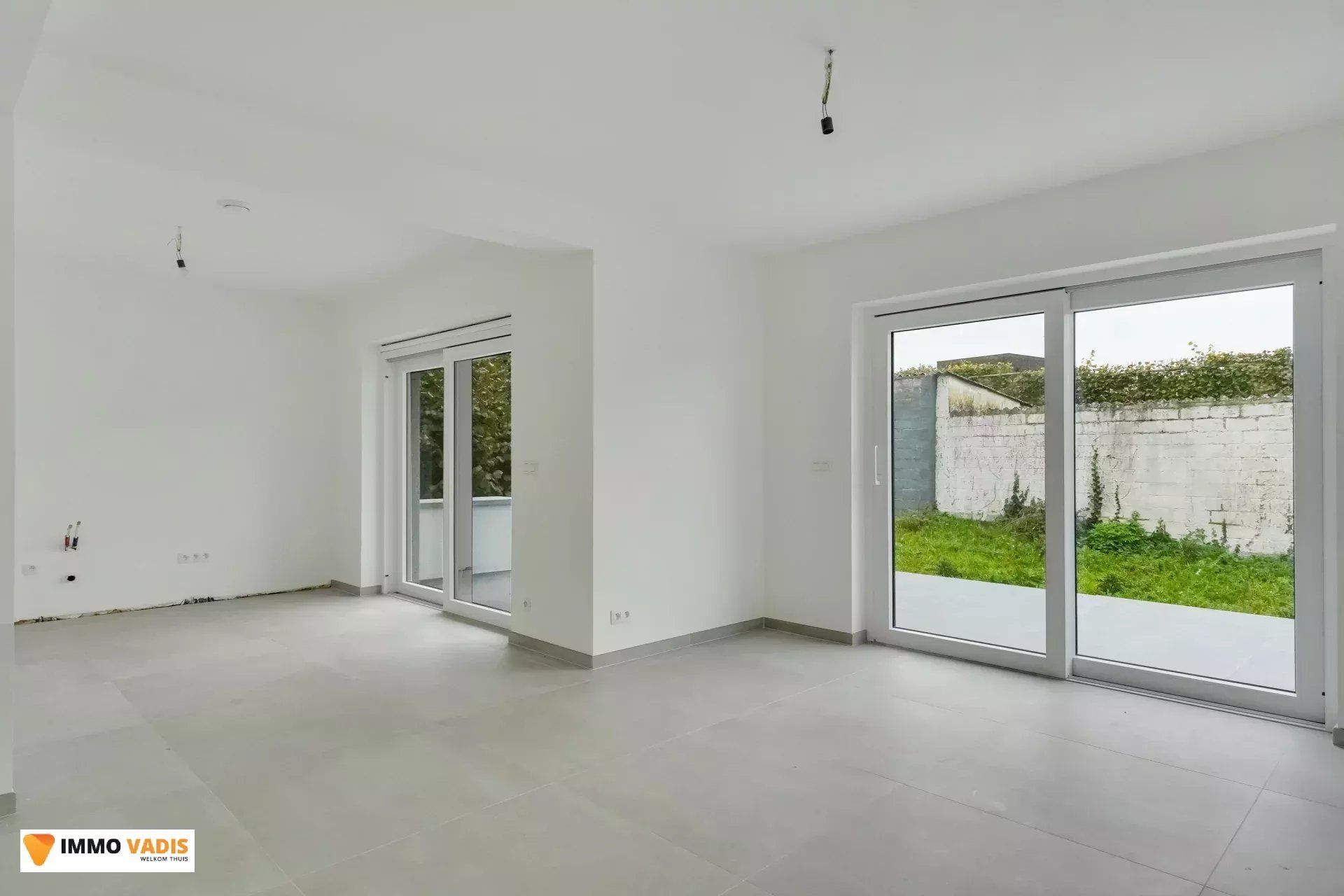 Moderne, energiezuinige woning in groene omgeving foto 7