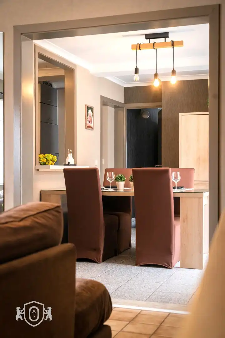 Woning met garage & handelsruimte foto 7