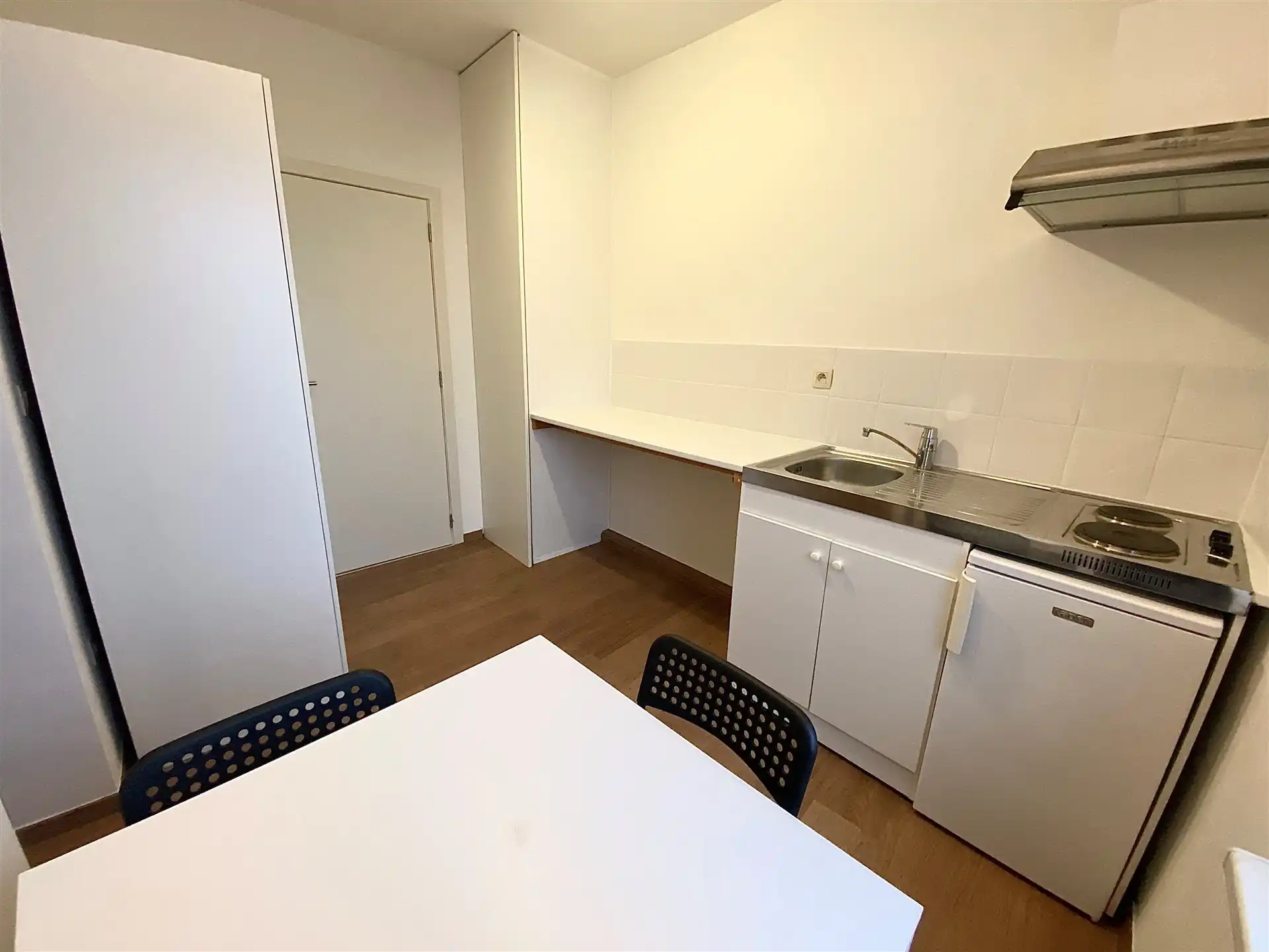 Prachtige gemeubelde studio's met warmtepomp en zonnepanelen foto 3